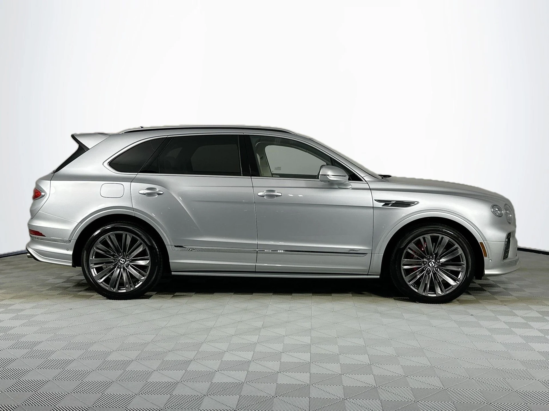 mph004_3720167879_5_15f0c844d9