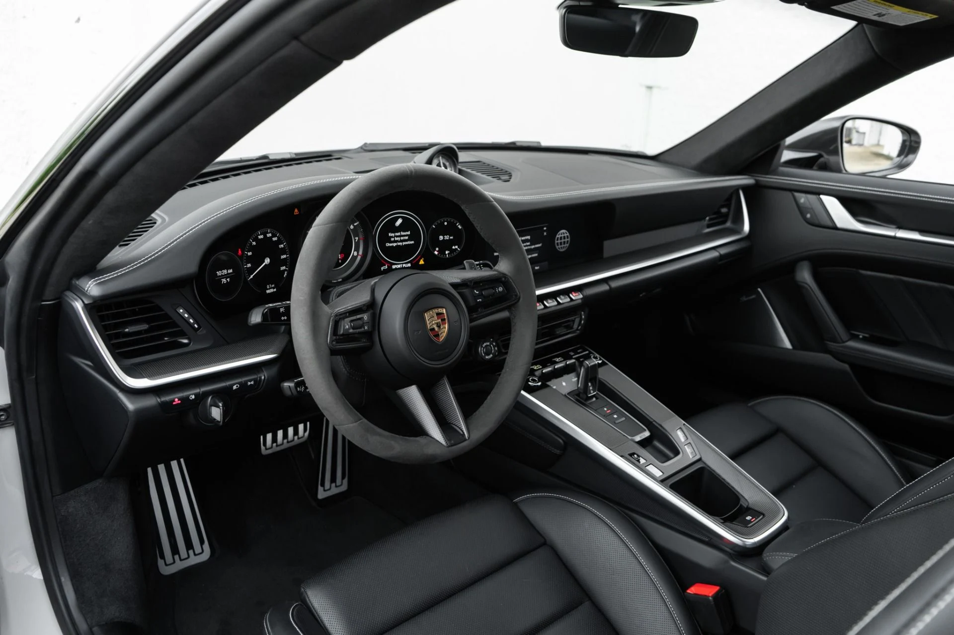 mph004_3729995316_Used_2023_Porsche_911_Turbo_S_1781888318_23535f5a40