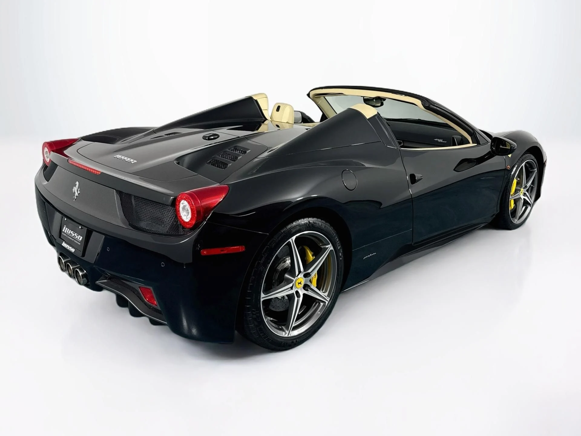 mph004_3737757995_Used_2012_Ferrari_458_Spider_1790030278_cd8711c323