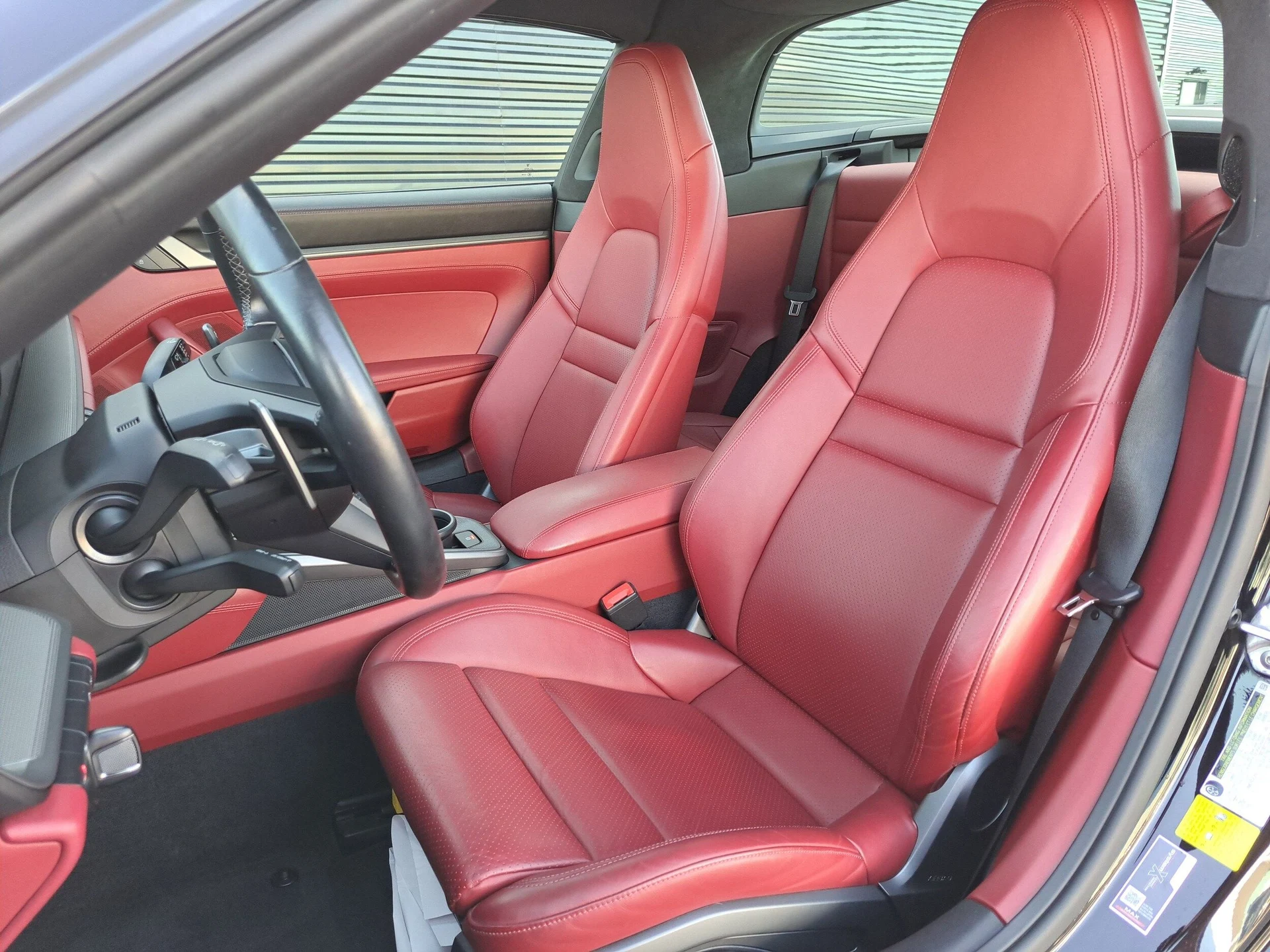 mph004_3738789948_89a0e6bfda8f6d857be410d209864924x_56725a85f5