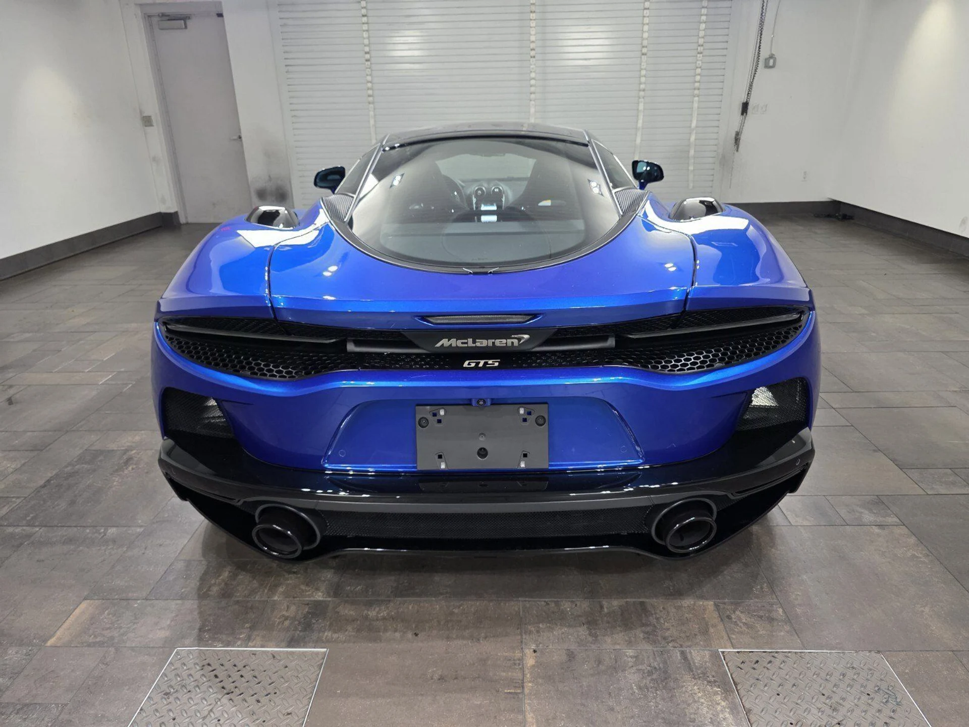 mph004_3750729568_fcef10314f6cbc922e7d0bc8f32b70f3_7d85e6f3a8