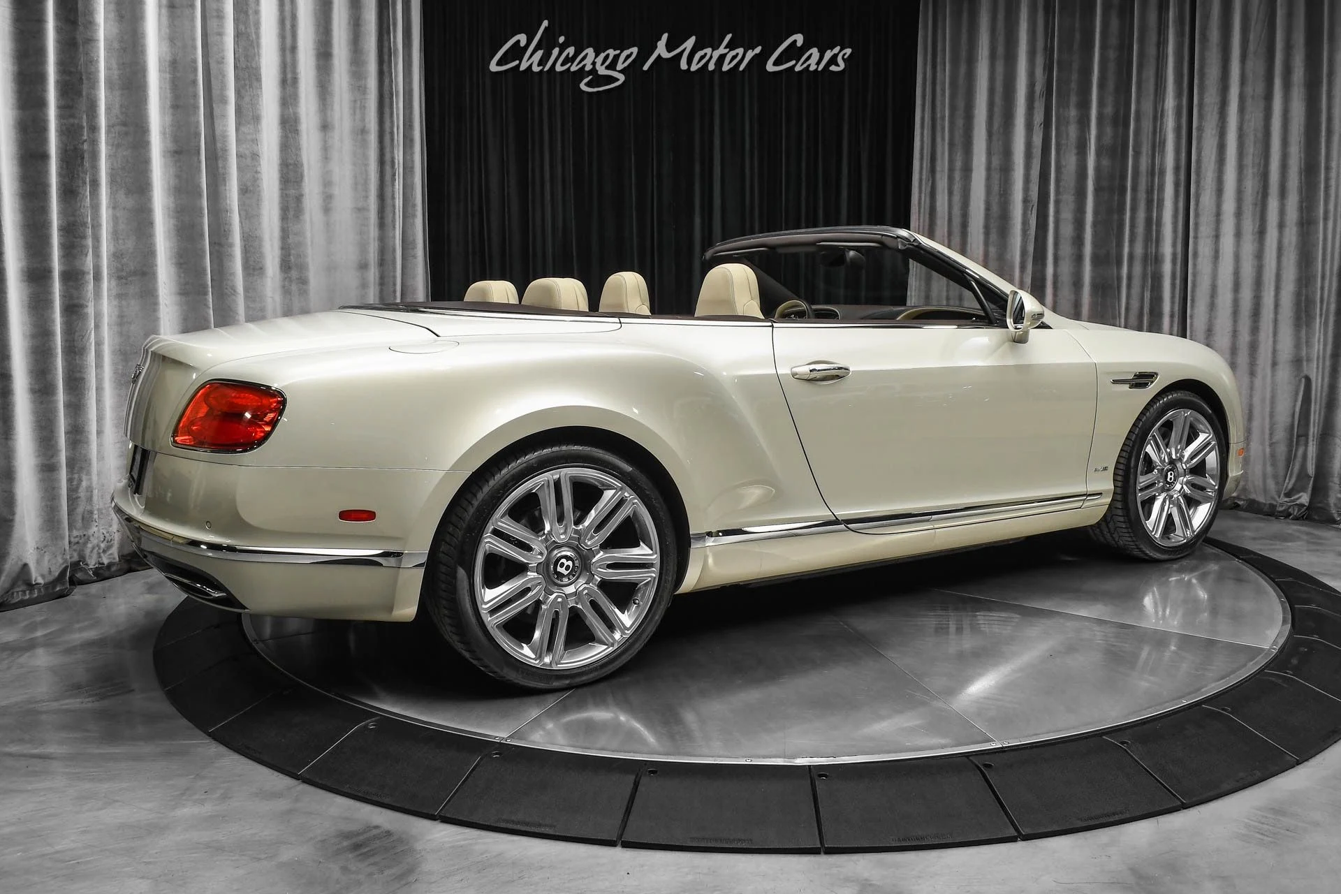 mph004_3751006057_Used_2016_Bentley_Continental_GTC_W12_MSRP_265_K_Mulliner_Driving_Spec_Massage_Seats_Loaded_1736360633_88b43f4224