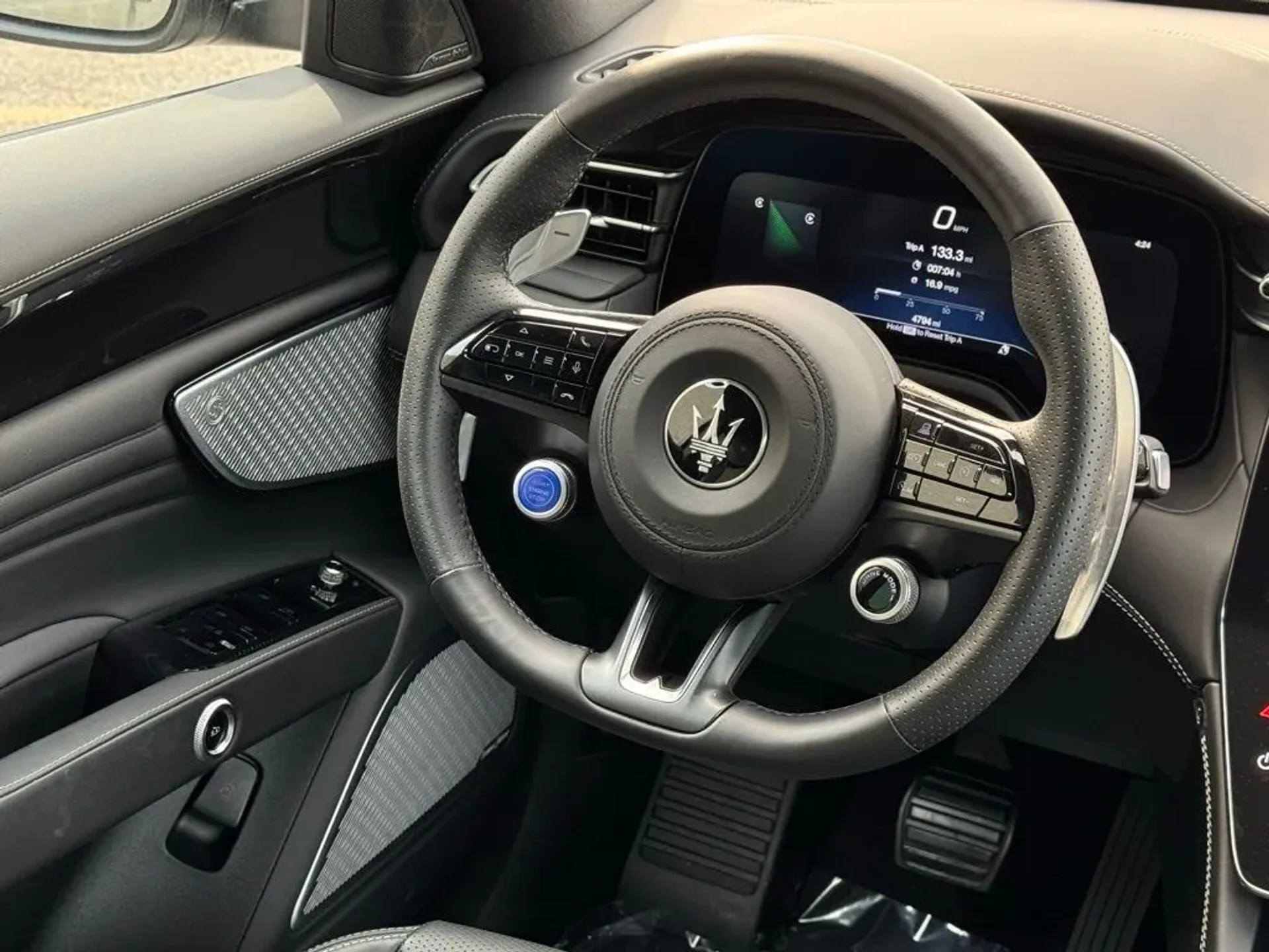 mph004_3754978881_3ql3ry5zriokoifasf7e7api2cbh_461ac71673