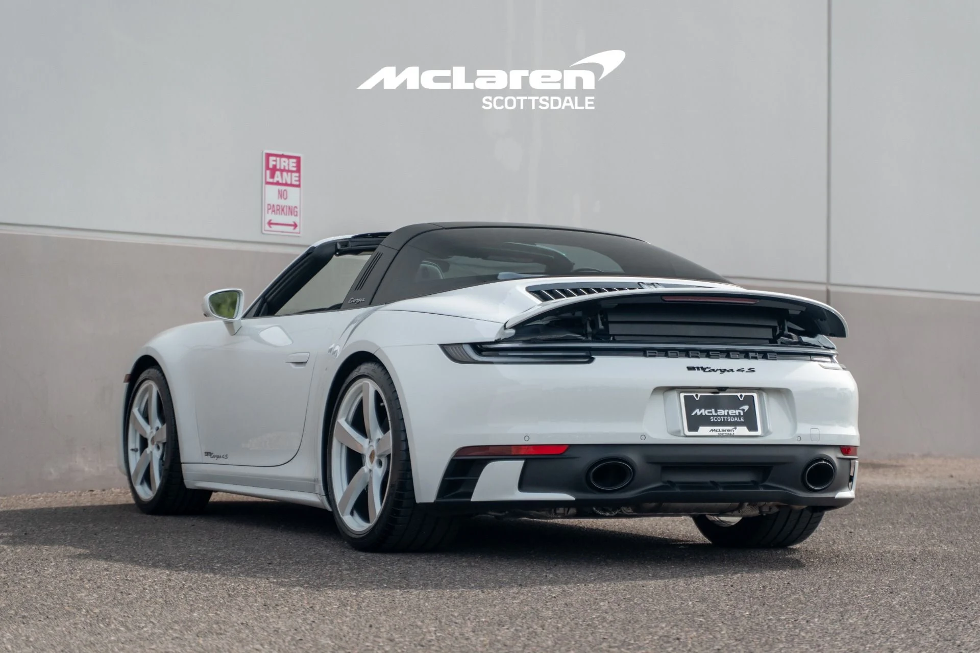 mph004_3756053122_Used_2023_PORSCHE_911_Targa_4_GTS_1778880632_fc1b10b529