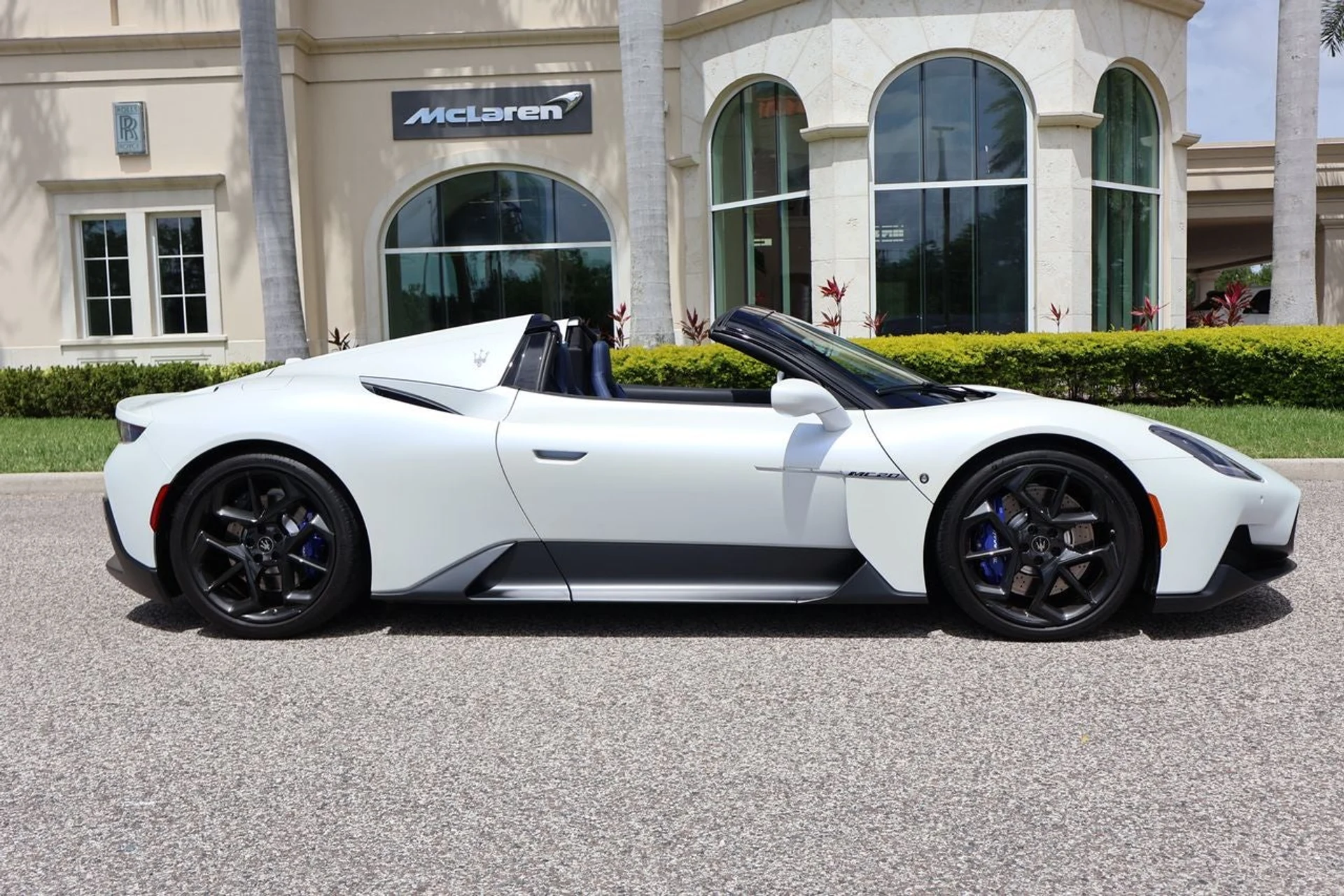 mph004_3765867944_5_f3e3f6cddb