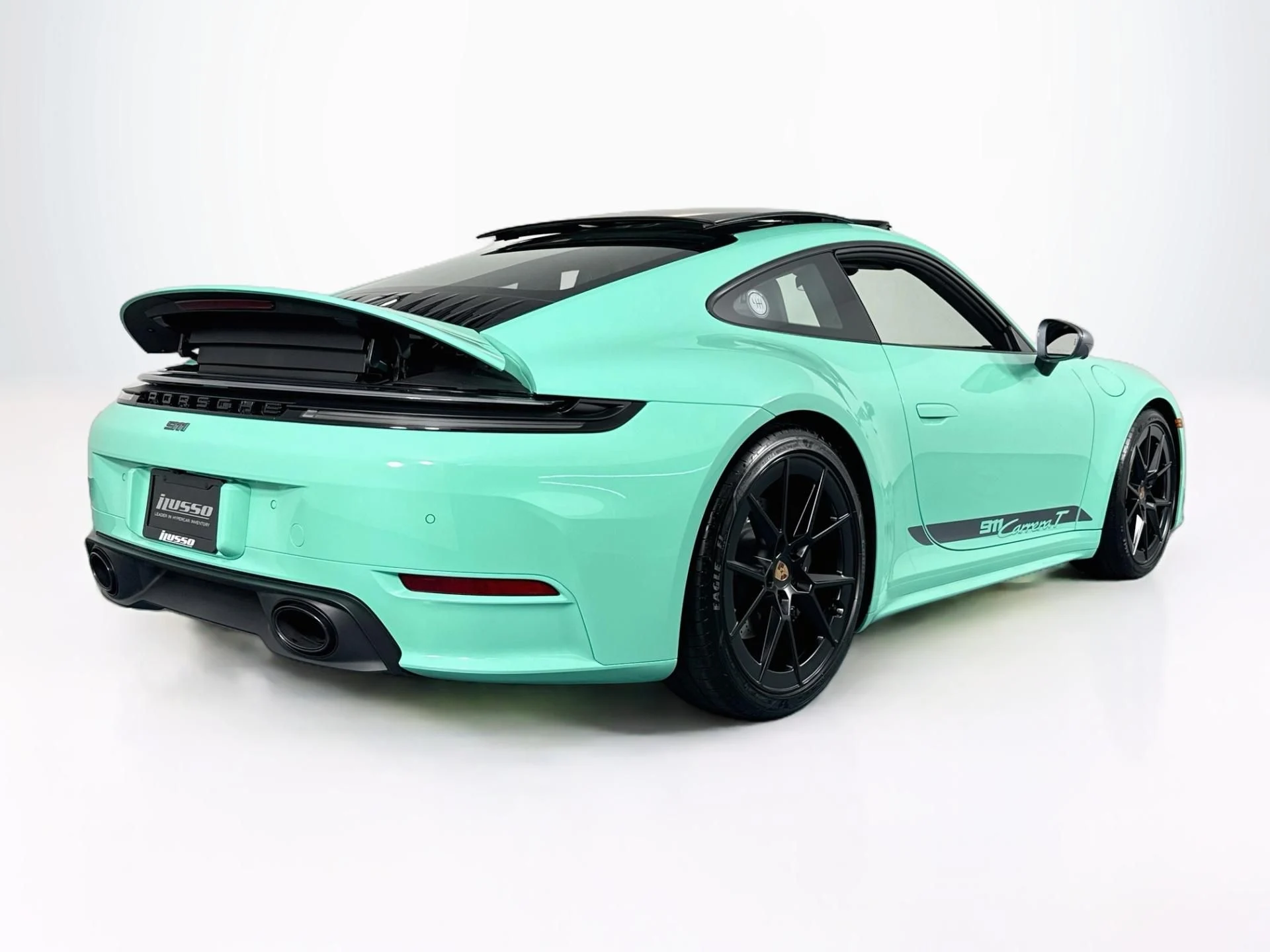 mph004_3766515445_Used_2026_Porsche_911_Carrera_T_1787948794_a879df5c4b