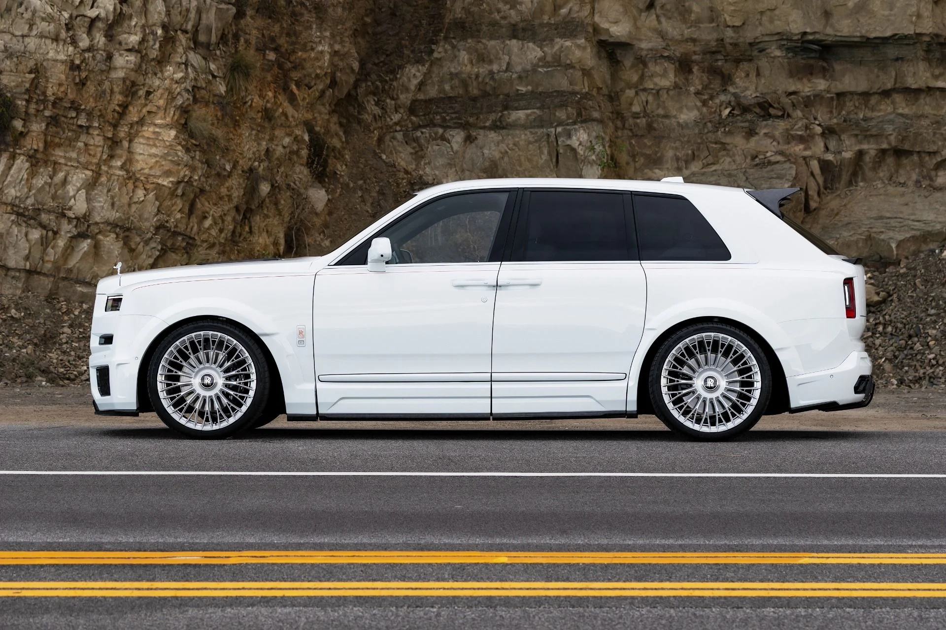 mph004_3768266808_Used_2026_Rolls_Royce_1766185562_a486f0c536
