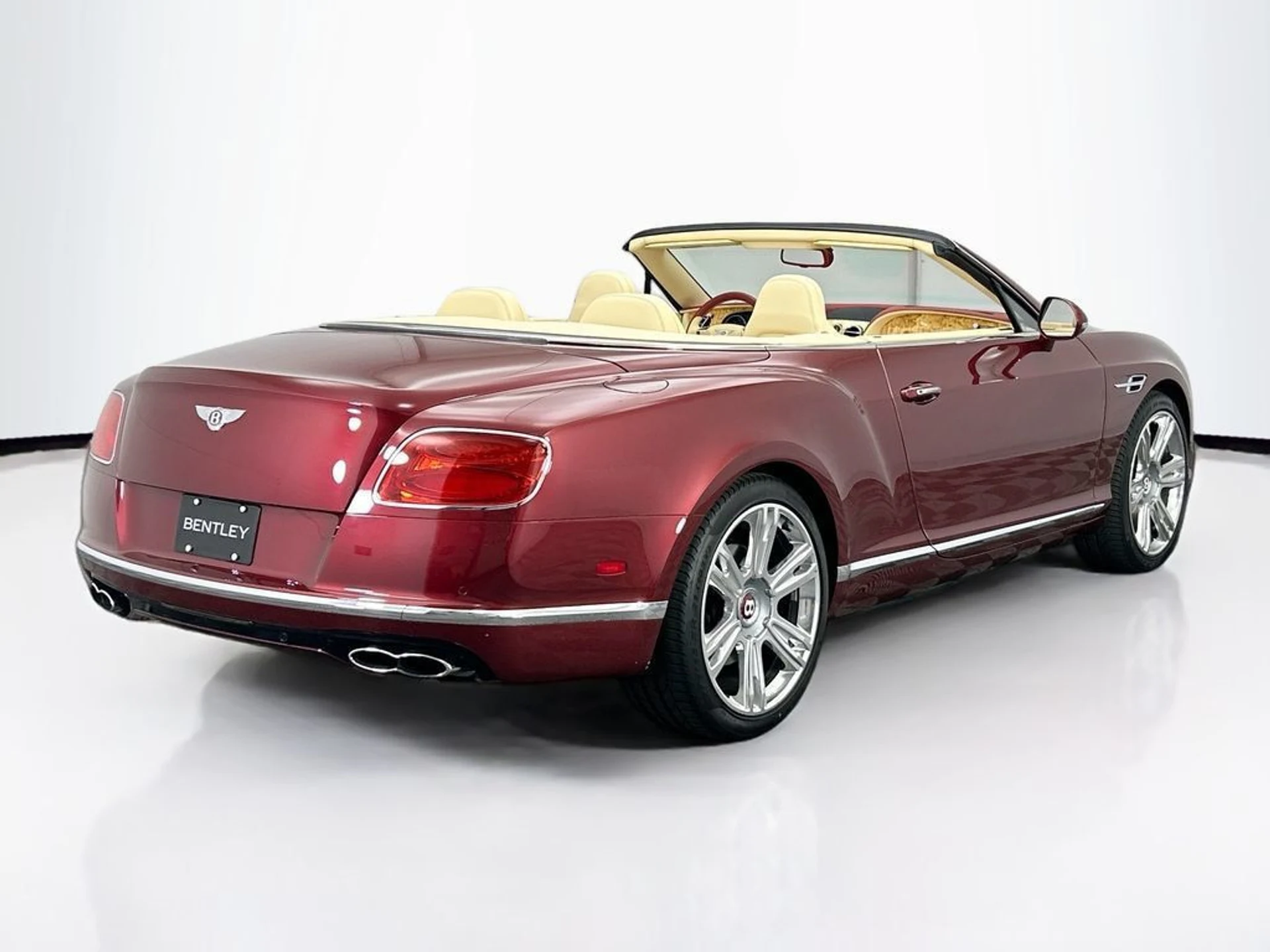 mph004_3769286366_used_2017_bentley_continental_gtv8convertible_8119_22991811_5_1024_f19df5f67d