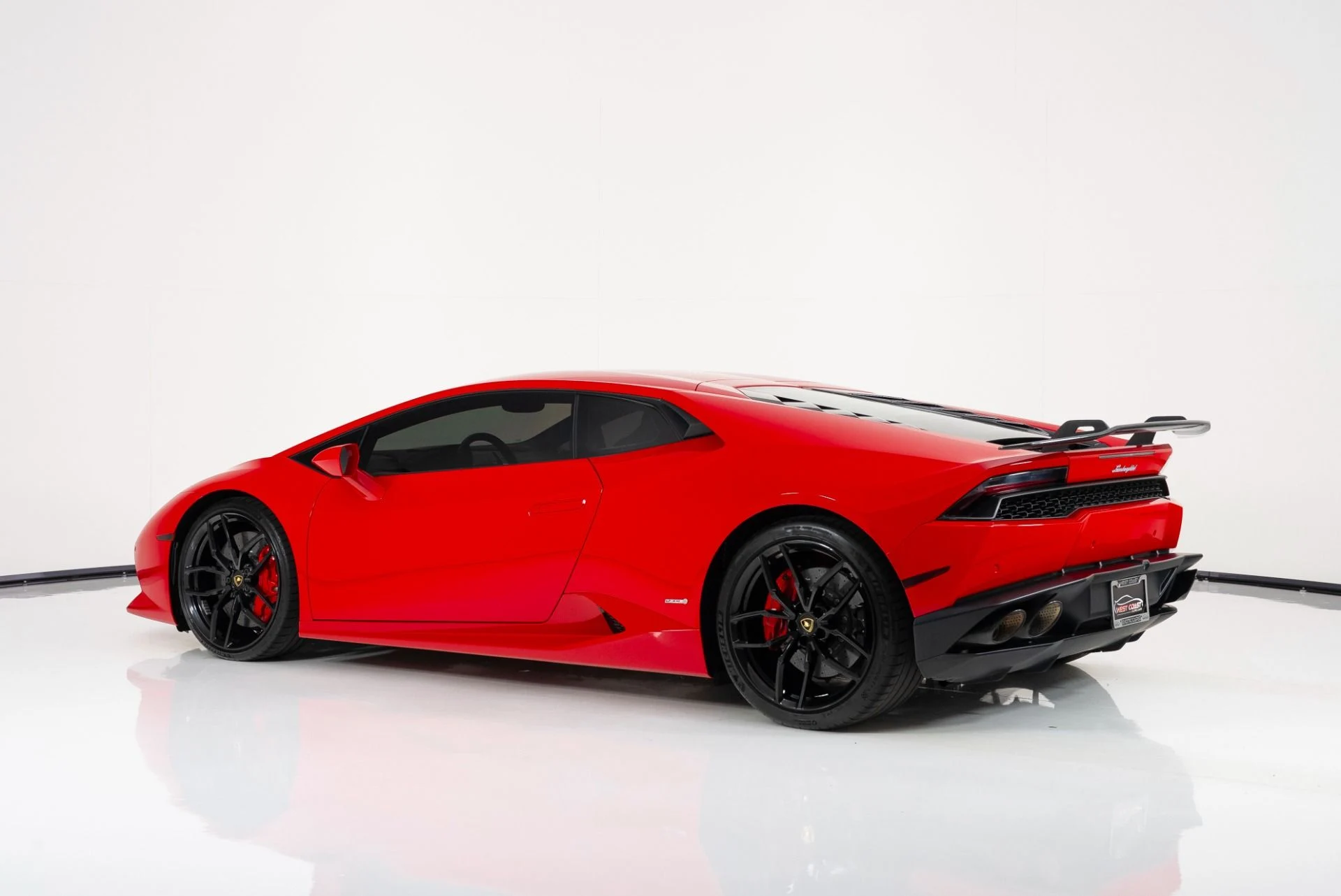 mph004_377395538_Used_2015_Lamborghini_Huracan_LP_6104_1757361041_2b0329a202