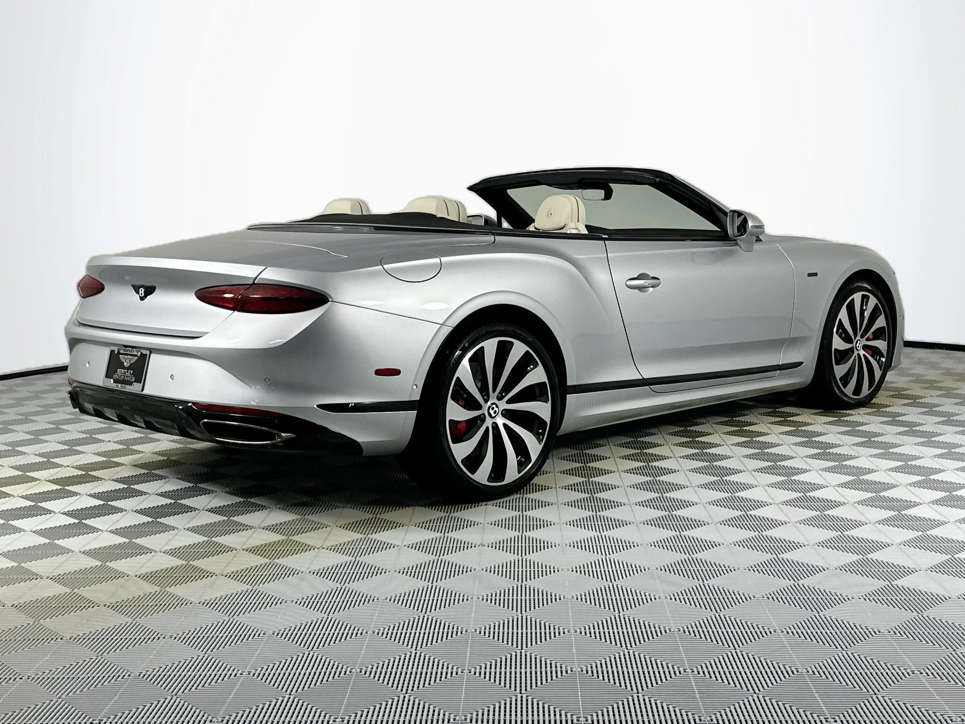 mph004_3778330194_5_e90d034699