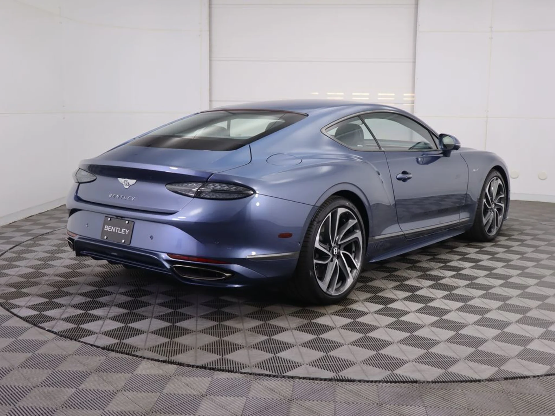 mph004_3781505733_new_2026_bentley_continental_gt_8119_22975586_5_1024_fa6cee45c5