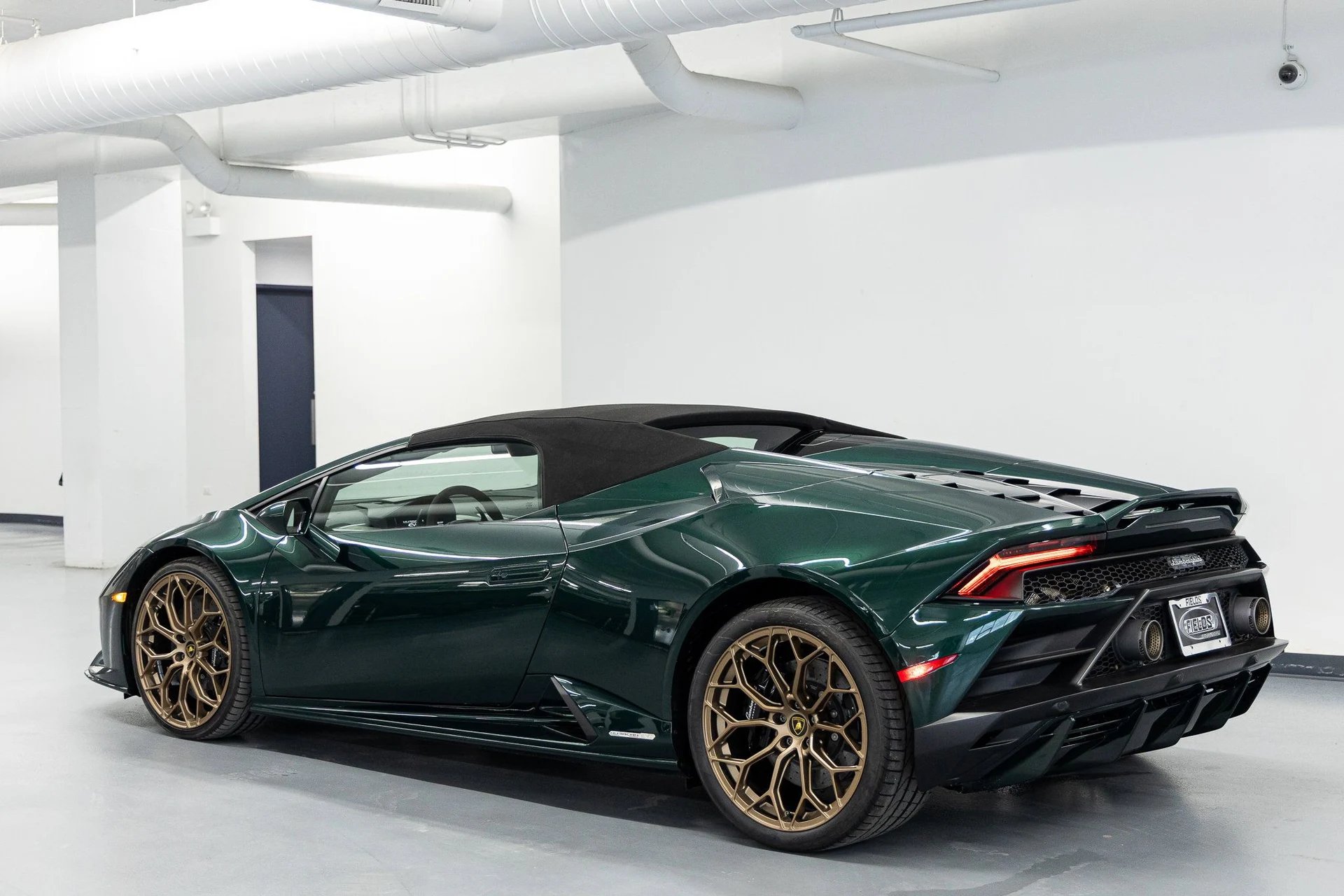 mph004_3781761901_824c4d66d128411ffb7f8d65a595d85fx_e93784363c