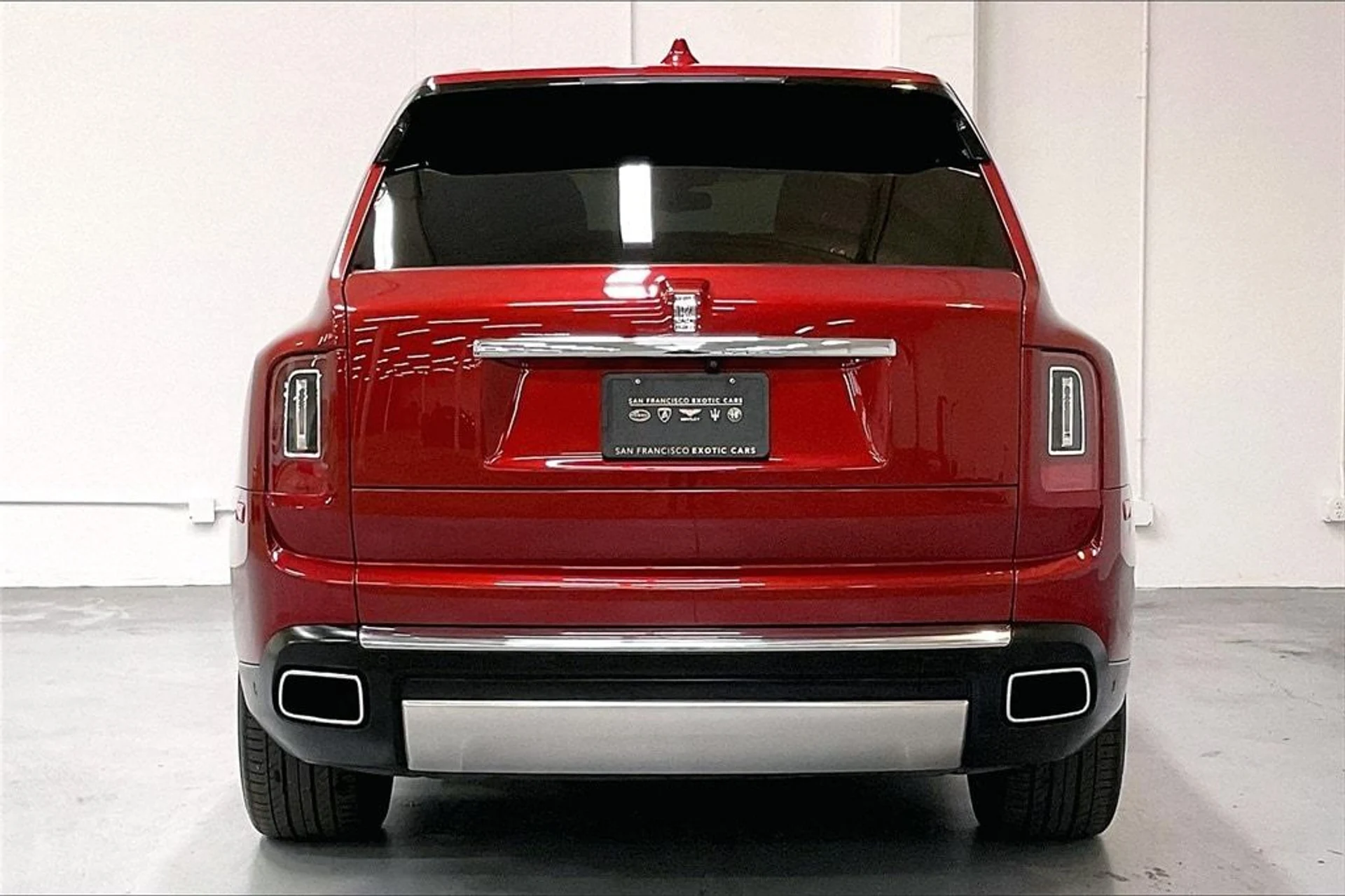 mph004_3782679170_3f29ed9ca53ea0c69fb8bec79fa6f56bx_747c1c1561