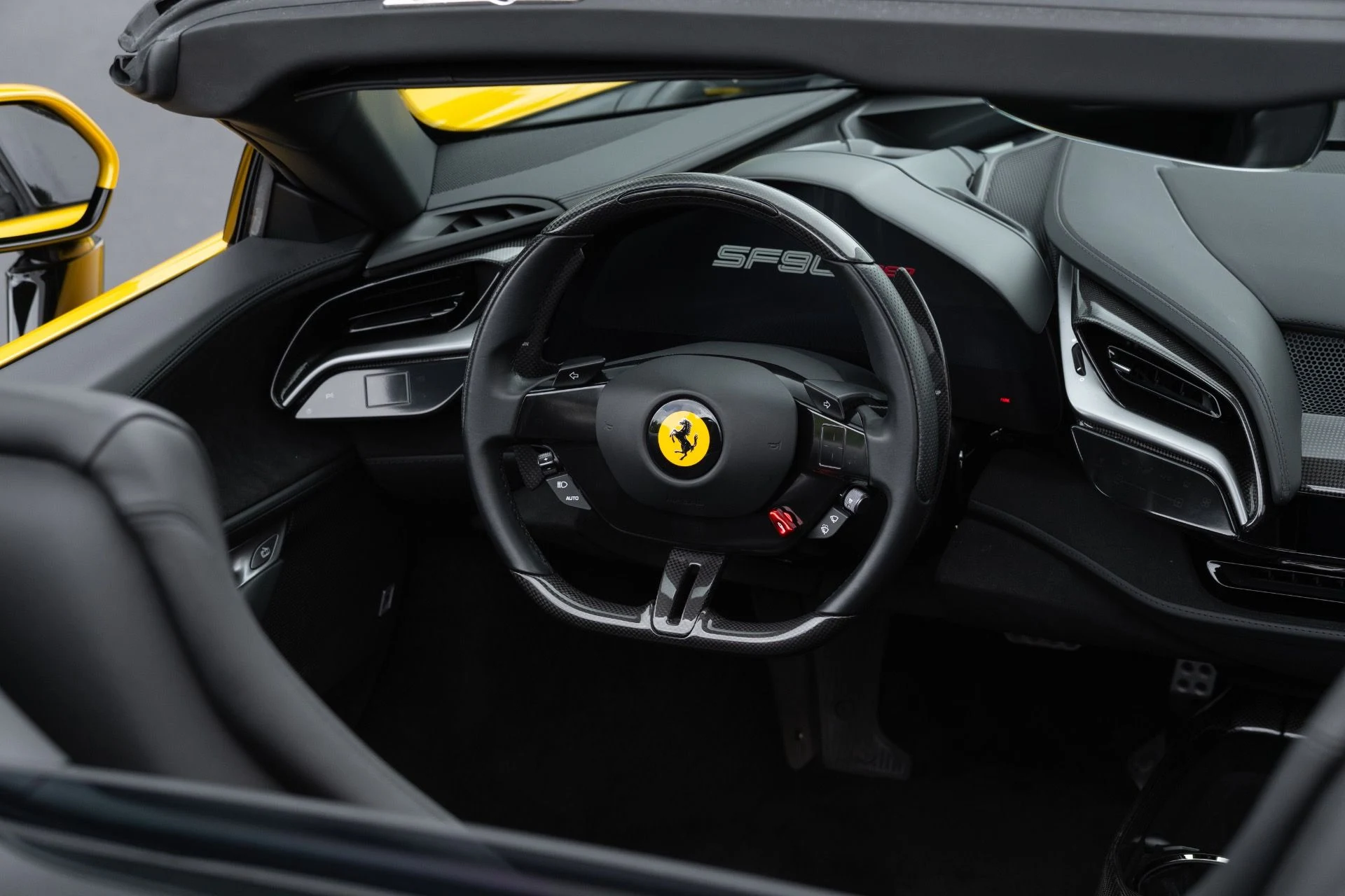 mph004_3789201466_Used_2022_Ferrari_SF_90_Spider_1775626389_0a300831a4