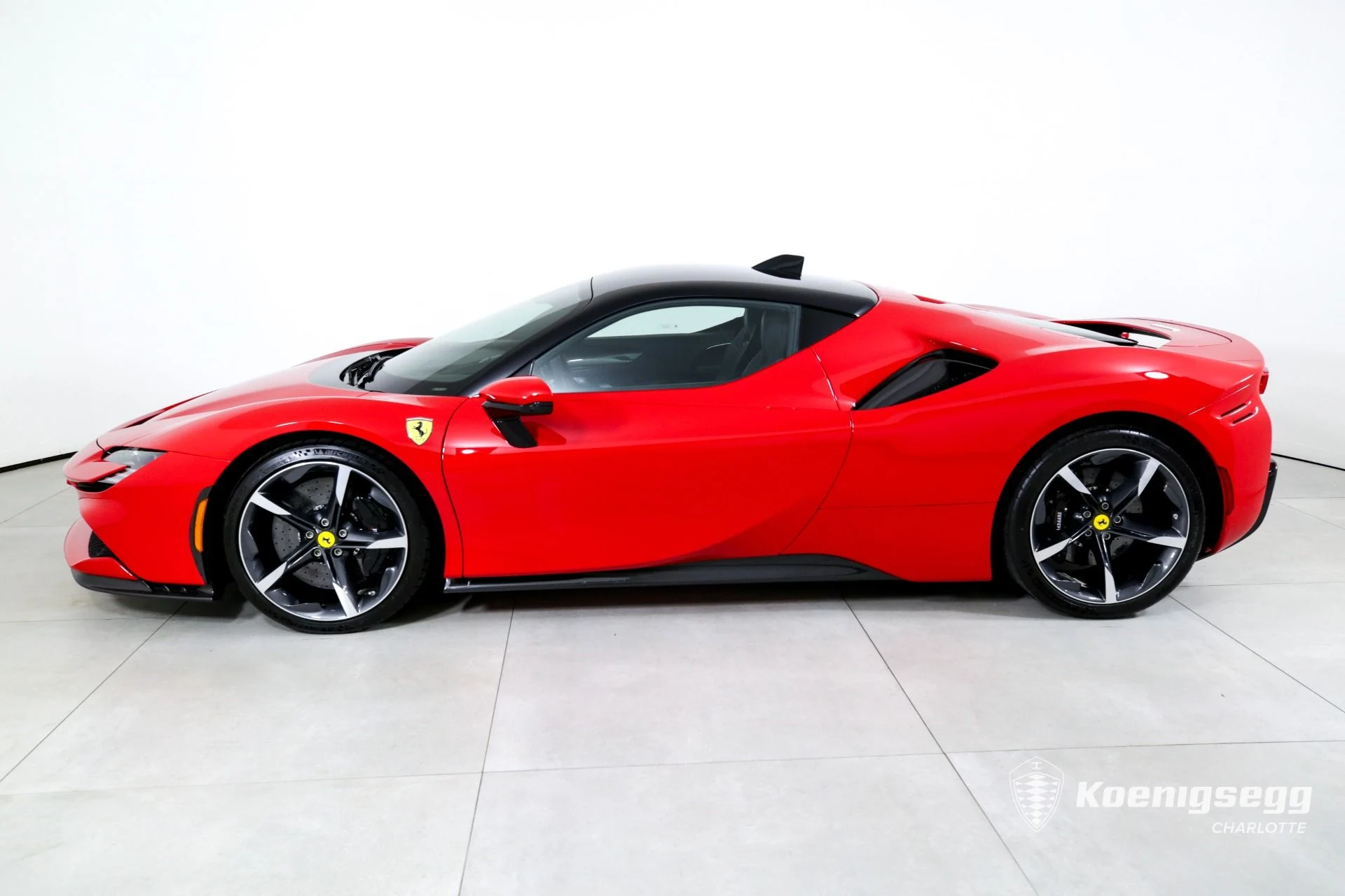 mph004_379018229_Used_2021_Ferrari_SF_90_Stradale_1746560721_3aad54a1ec