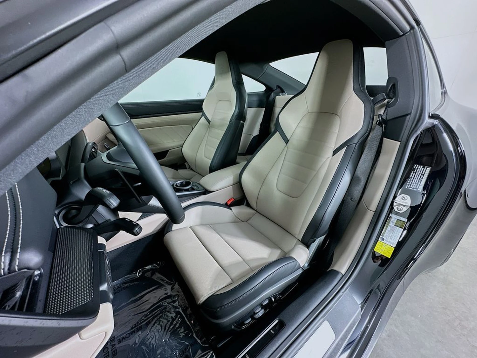 mph004_3792345712_104d569beff498cd9a7e8c73d10095f5x_5b262d0ba1