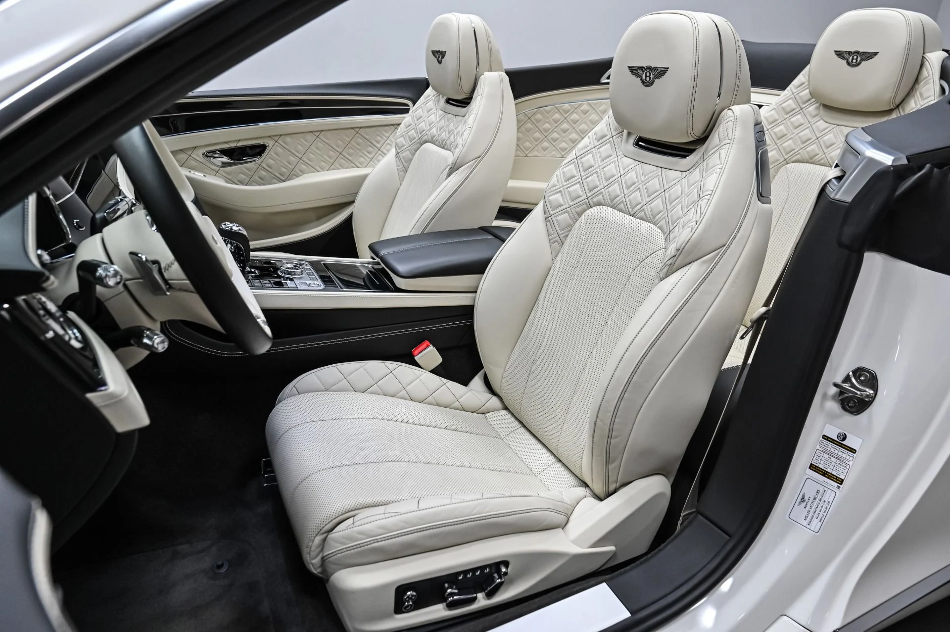 mph004_3795806001_Used_2020_Bentley_Continental_GT_V8_First_Edition_1754496034_17ce6886c0