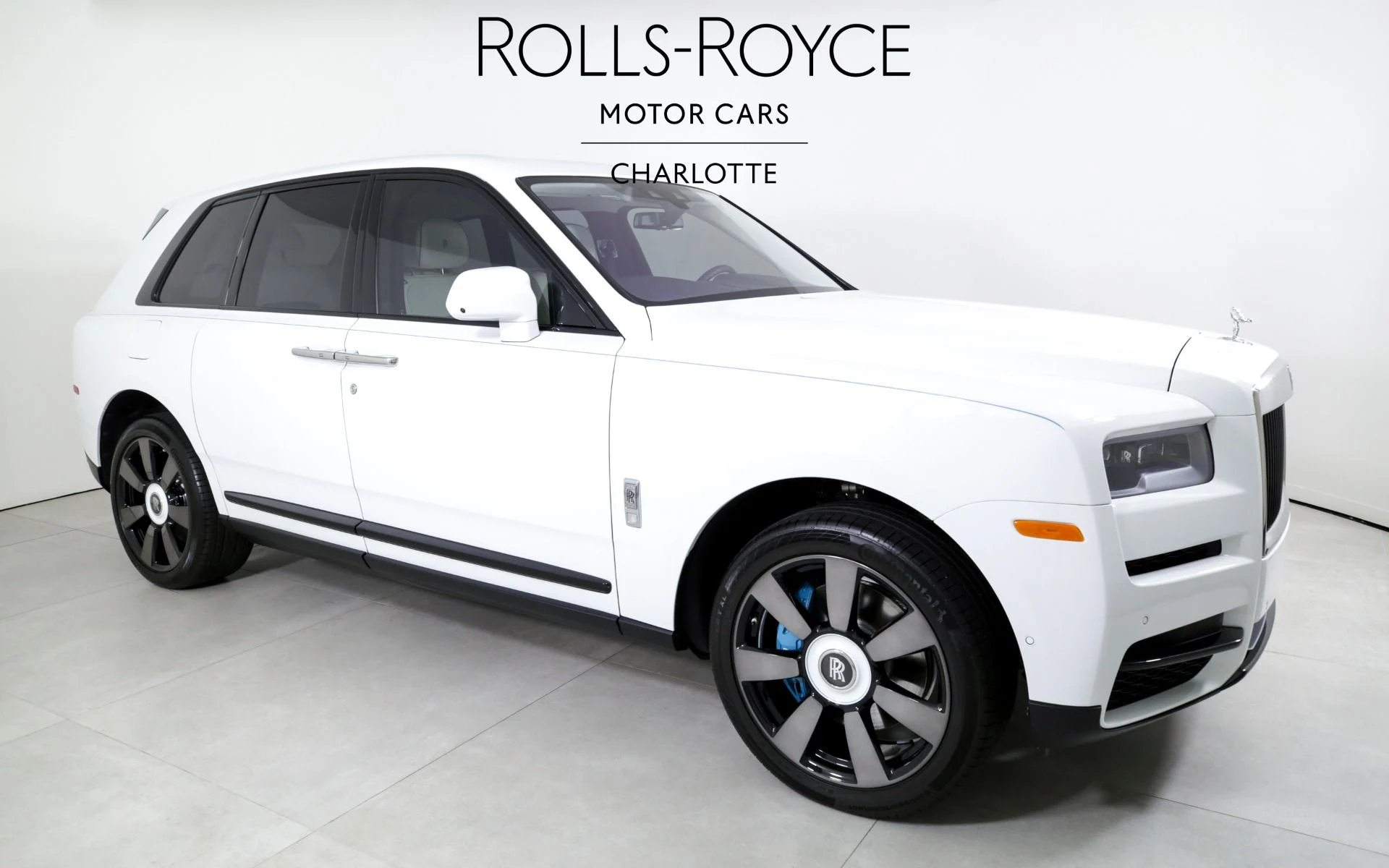 mph004_3796575165_Used_2023_Rolls_Royce_Cullinan_1709308127_d938087d9c