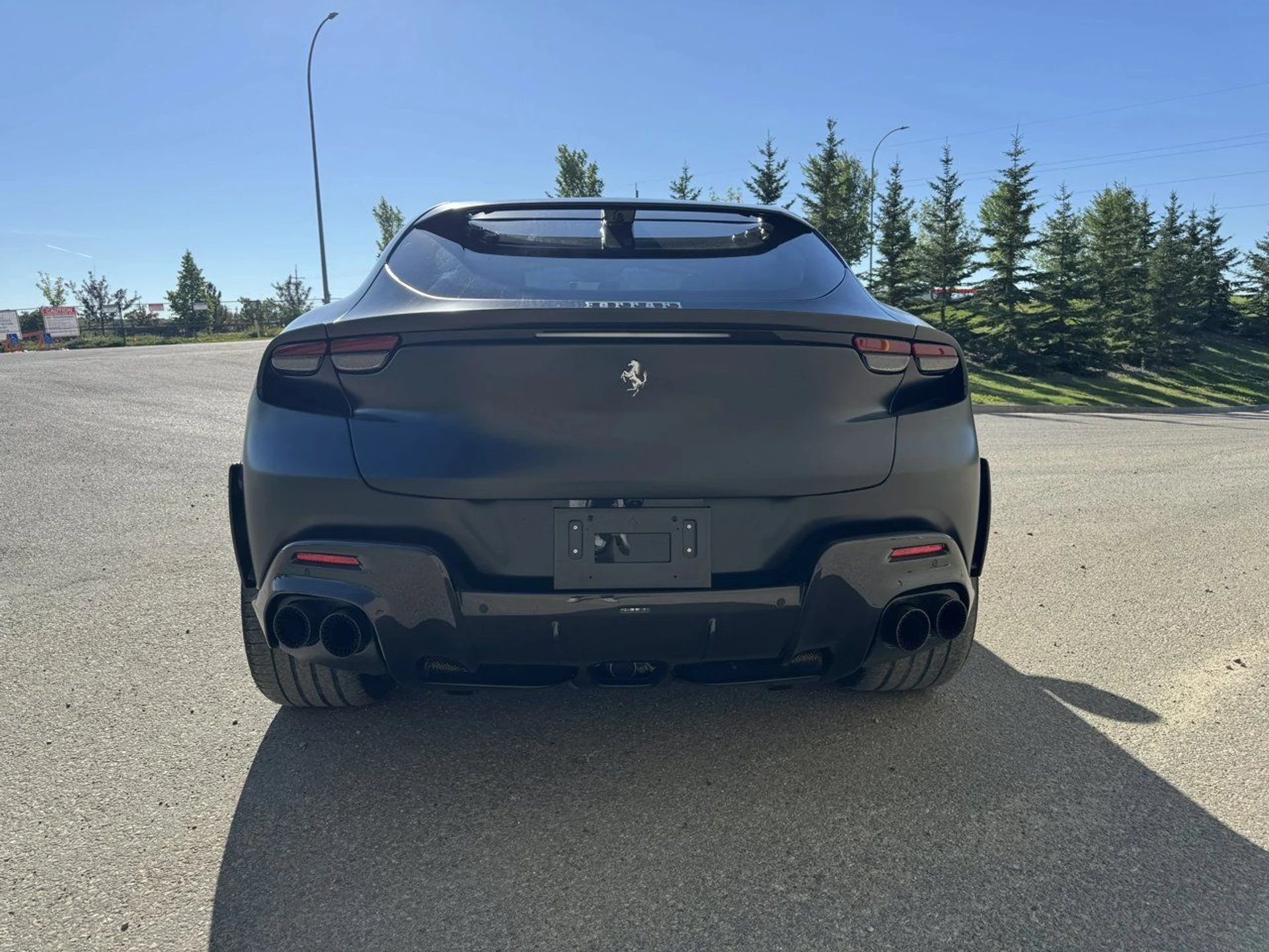 mph004_3810276826_ferrari_purosangue_2025_9763c9c9f5