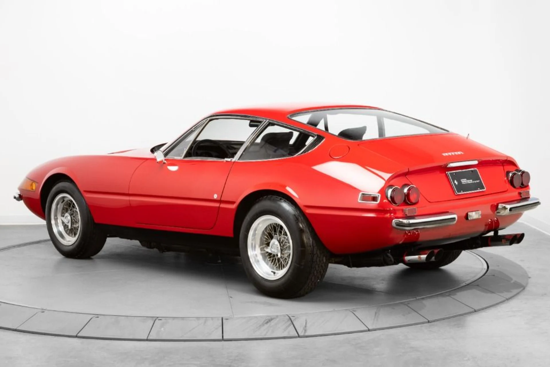 mph004_3811515102_Used_1971_Ferrari_365_GTB_4_a721a8d6bf