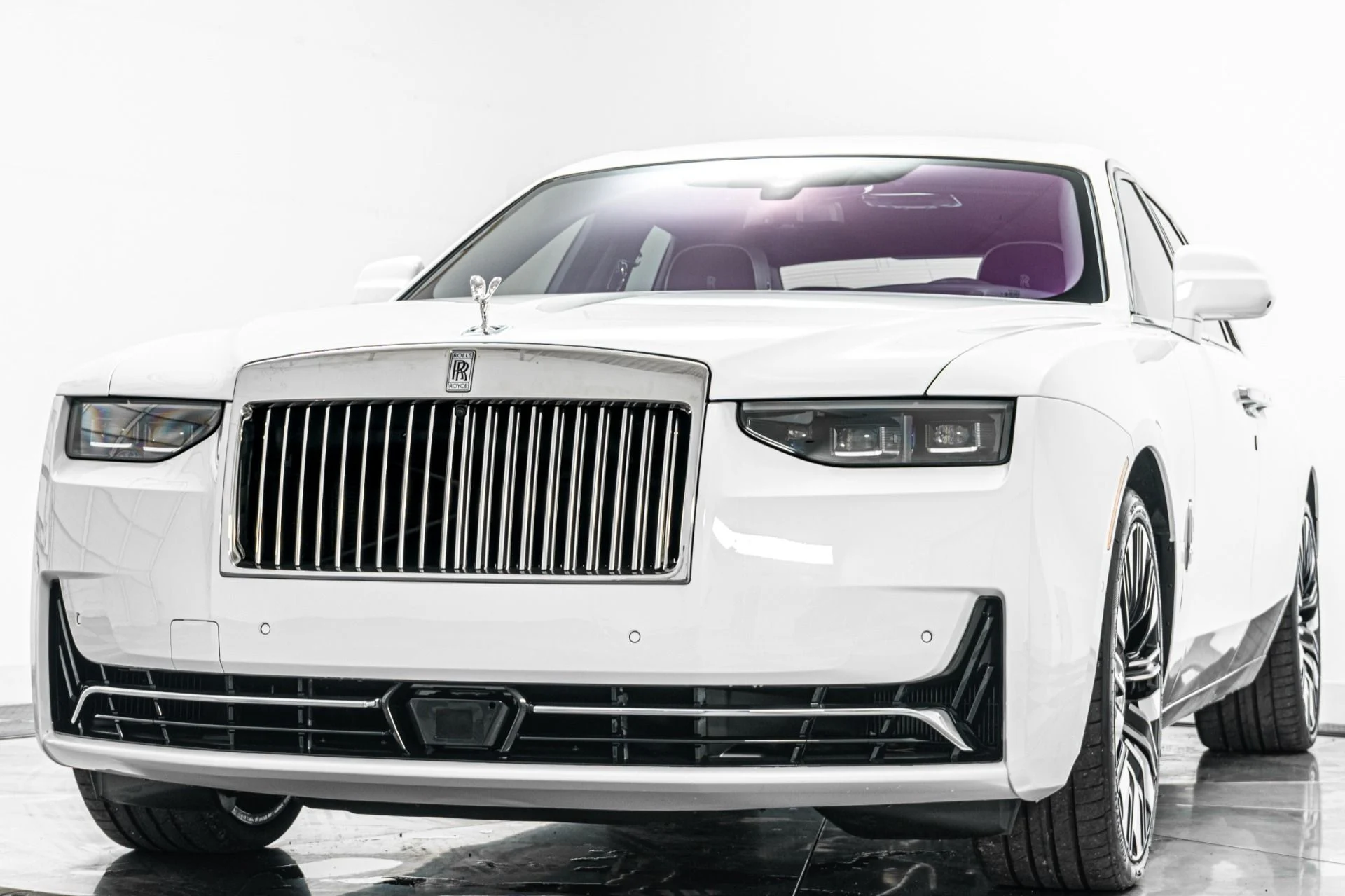 mph004_3813739145_Used_2026_Rolls_Royce_Ghost_Two_Tone_Interior_Low_Miles_1781640354_d7fdd2b95e