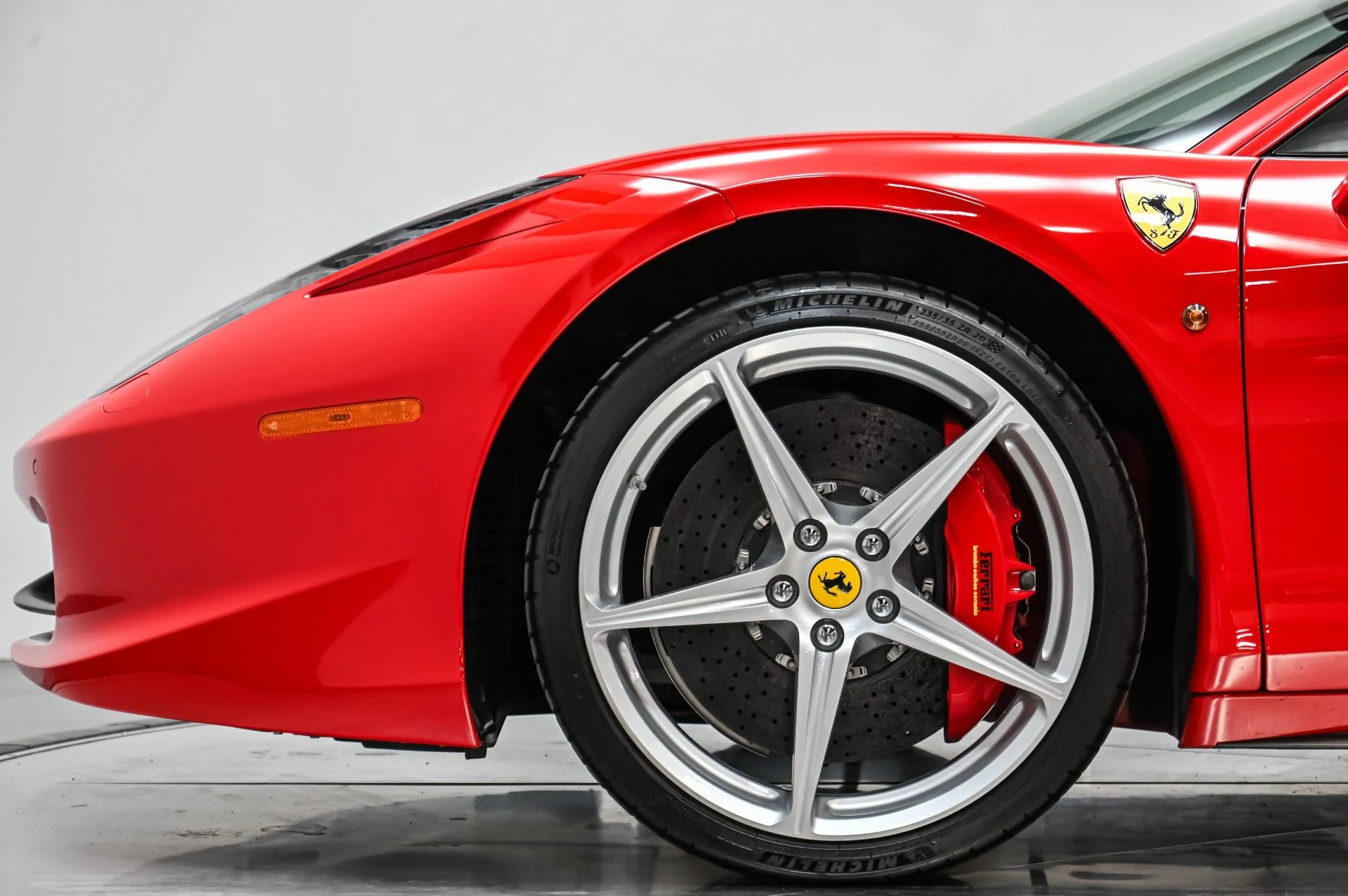 mph004_3813854715_Used_2013_Ferrari_458_Italia_1755017599_83309999f5