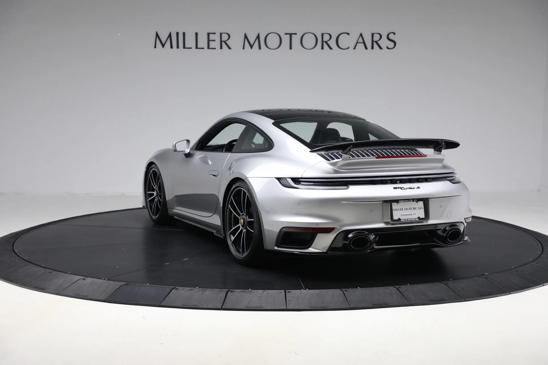 mph004_3819162481_Used_2021_Porsche_911_Turbo_S_1760565433_7a13fb600d