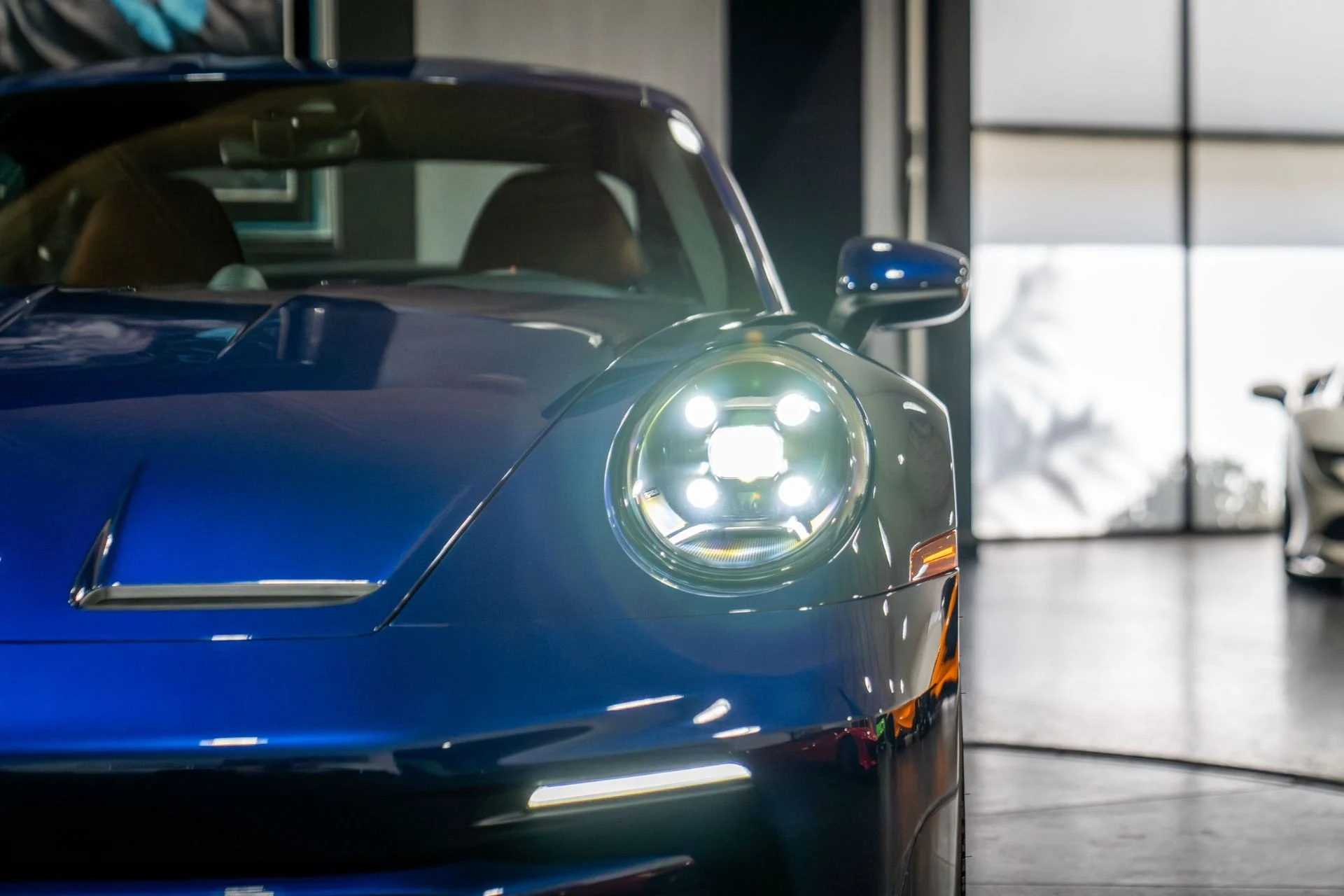 mph004_3823744905_Used_2024_Porsche_911_ST_5341963_1766128393_d12c412142