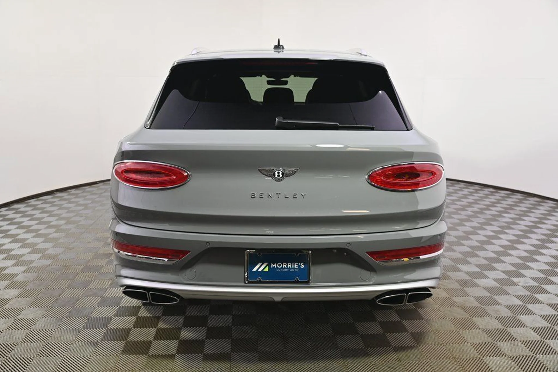 mph004_383444524_67720092cc9145ea9febd86f64fdce7c_9ecea91427