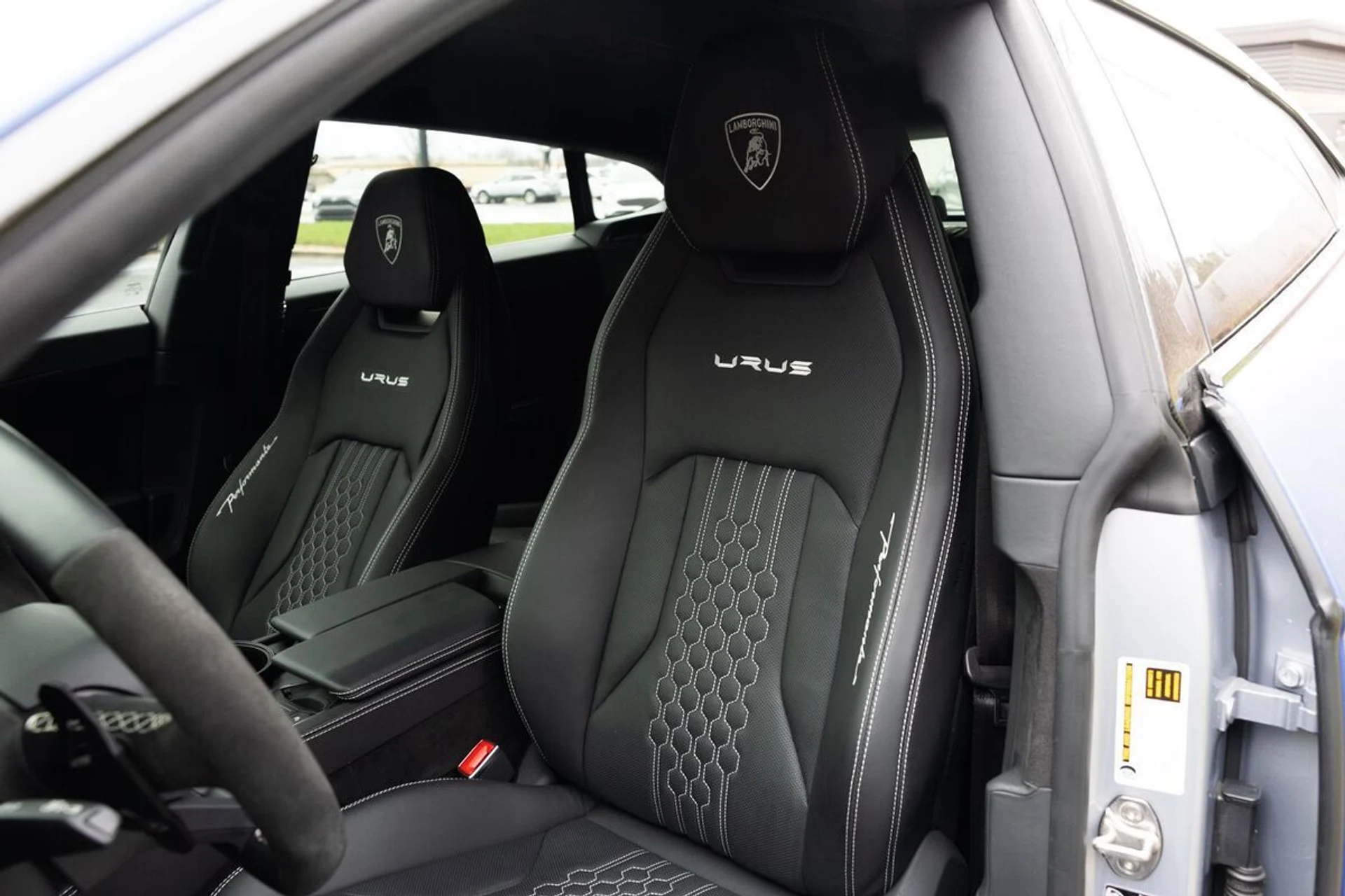 mph004_384420725_4ihq3nabbwq4uzcyc9qfy6r25a22_7d4a140679