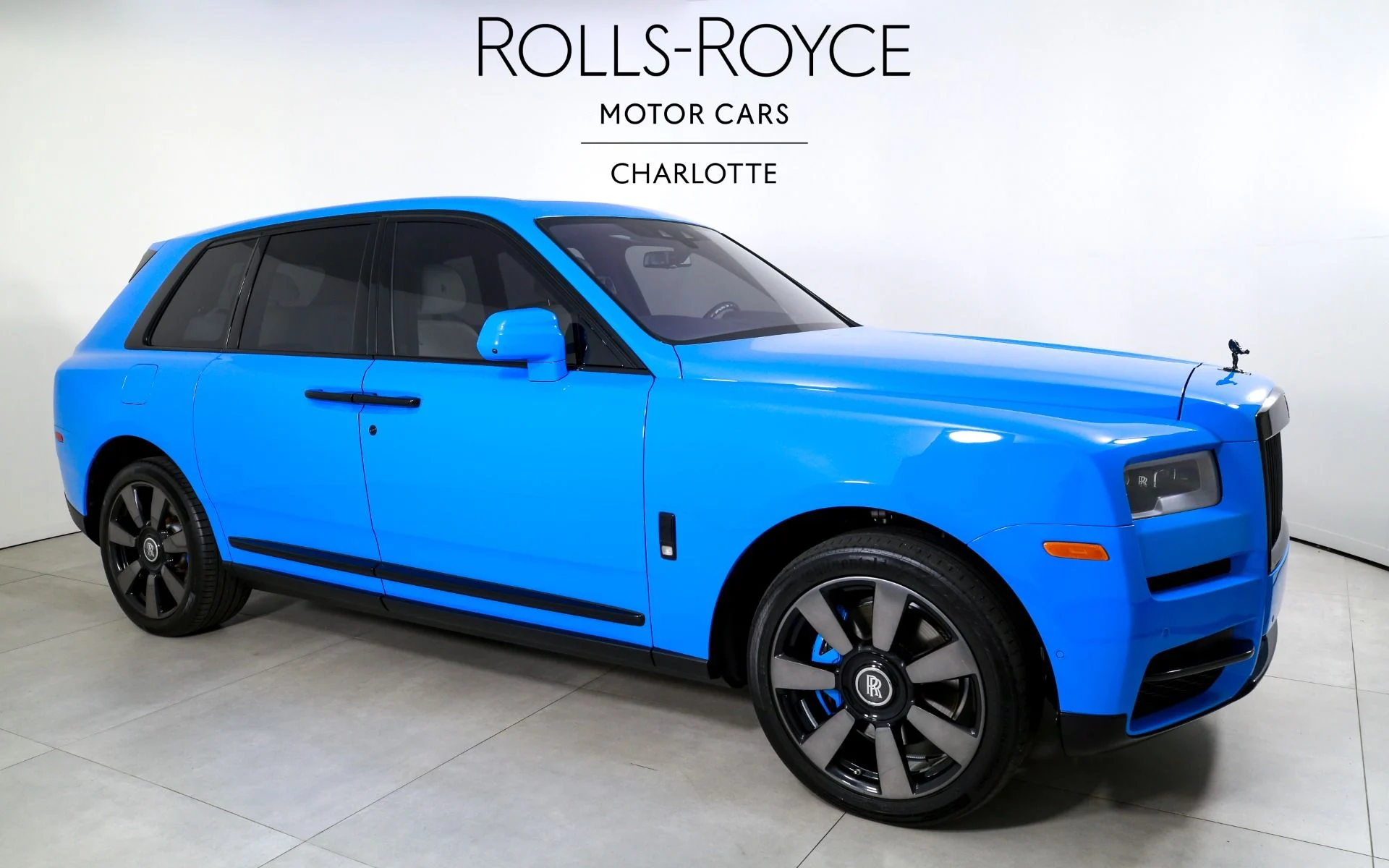 mph004_385425516_Used_2023_Rolls_Royce_Cullinan_1771369577_b8c80713cf