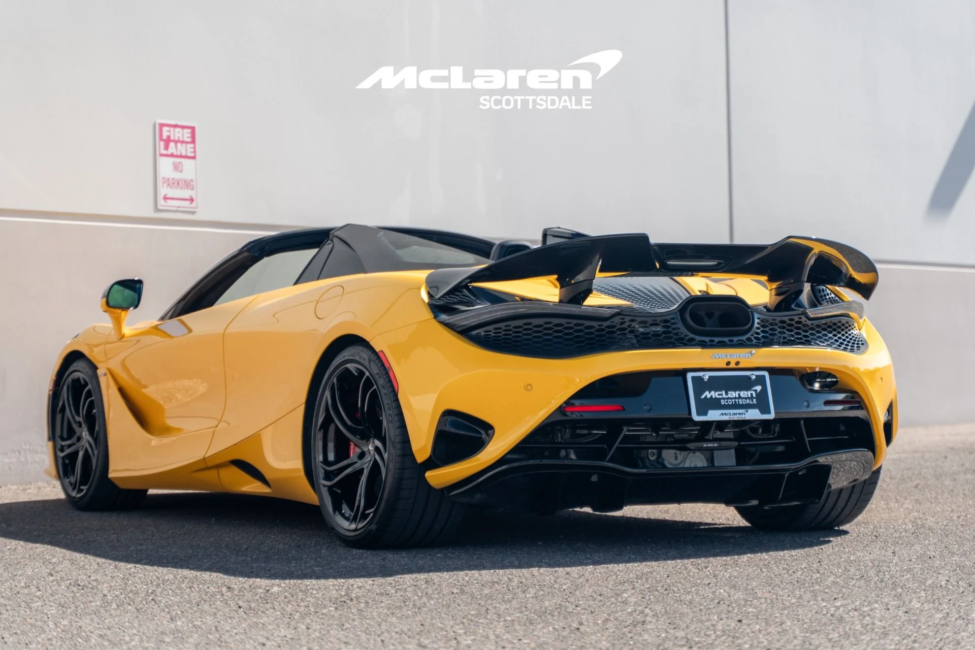mph004_3857674392_Used_2024_MCLAREN_750_S_1777648501_a691aed59f