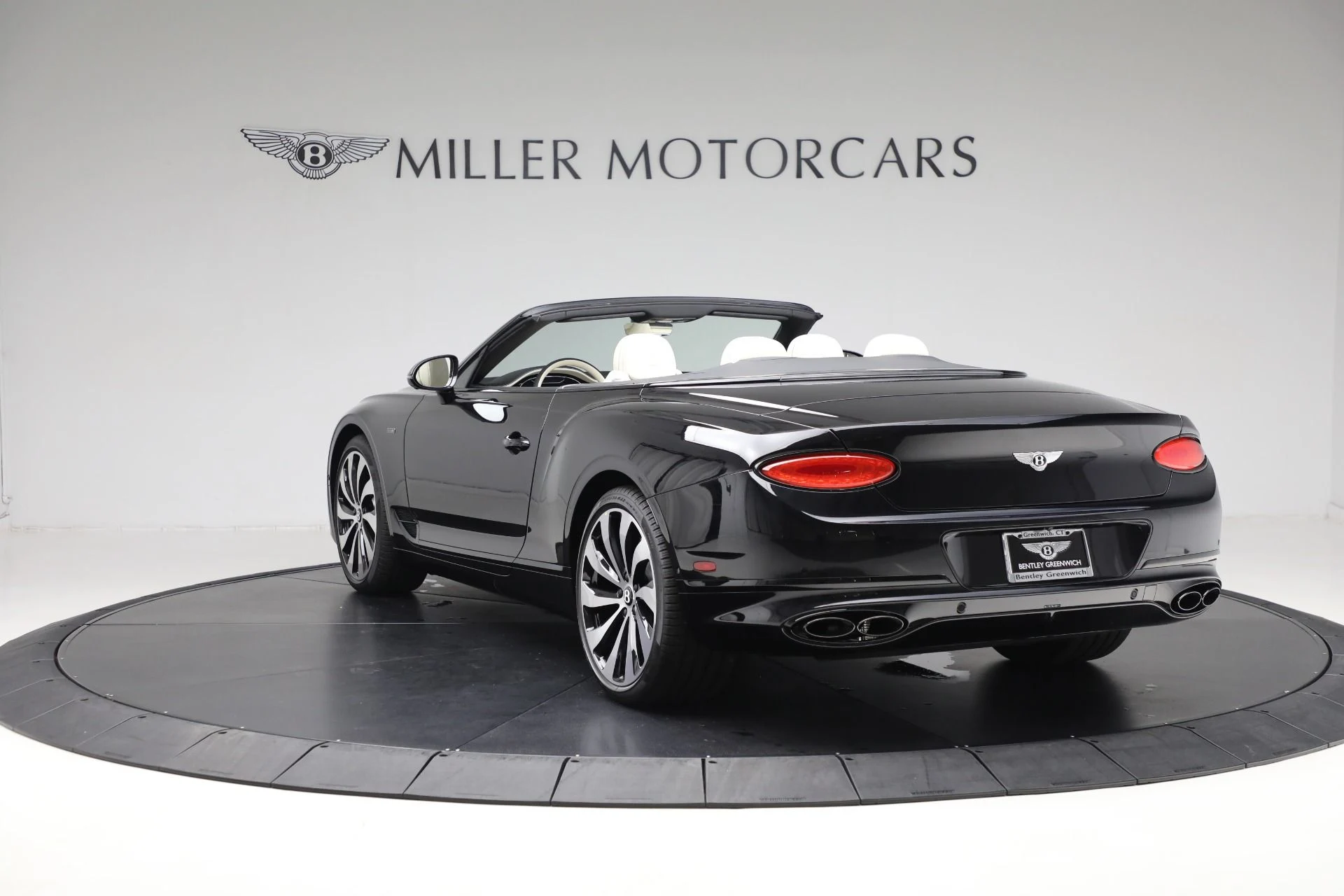 mph004_3857923401_New_2024_Bentley_Continental_GTC_Edition_8_a3145fc132