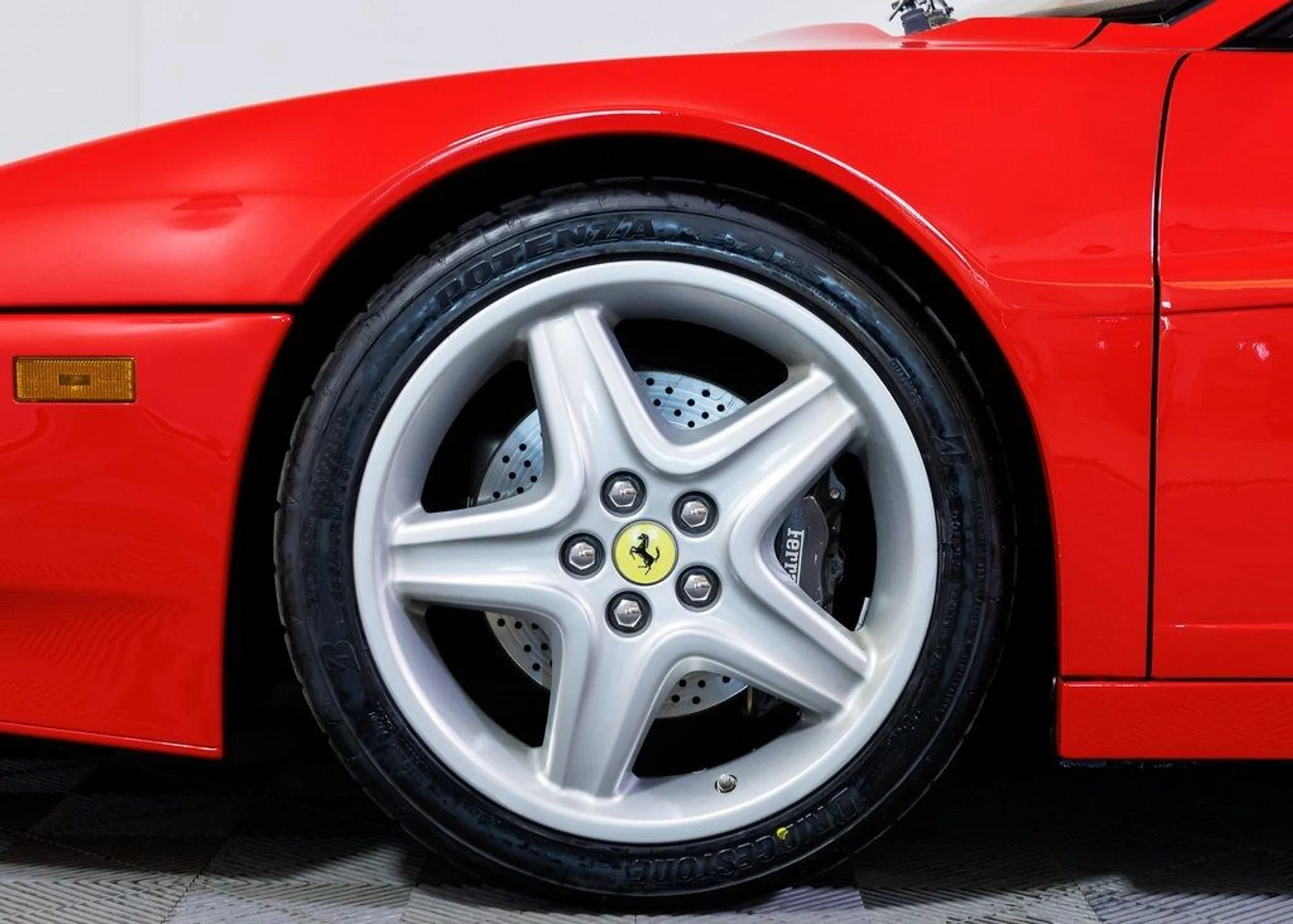 mph004_3864359271_94483c15ca2b463b17539df5580a70ad_f27f0ee015