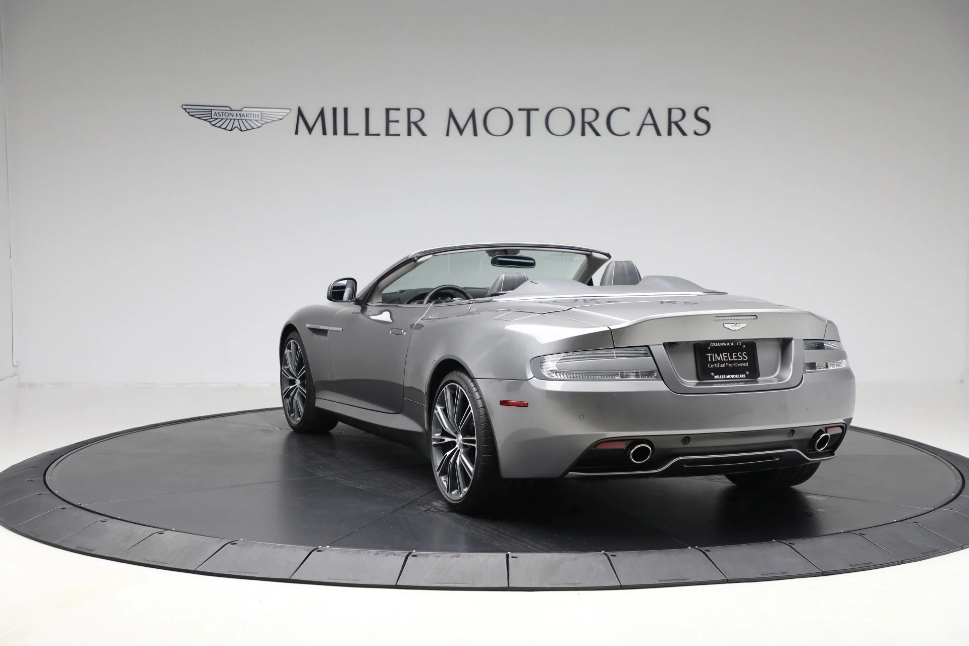 mph004_3872159401_Used_2015_Aston_Martin_DB_9_Volante_c79baae37c