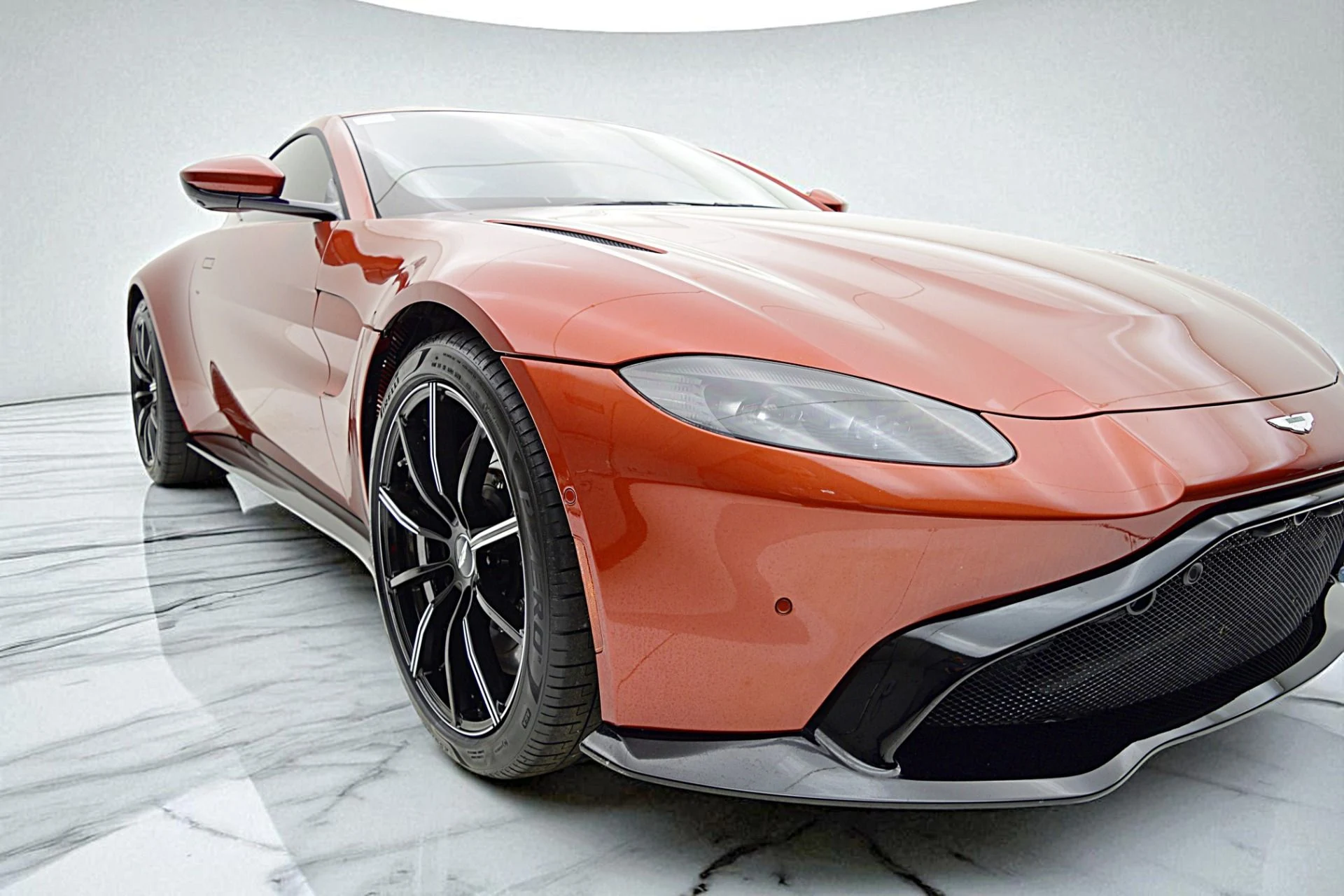 mph004_3873565720_Used_2020_Aston_Martin_Vantage_Coupe_00ed21890f