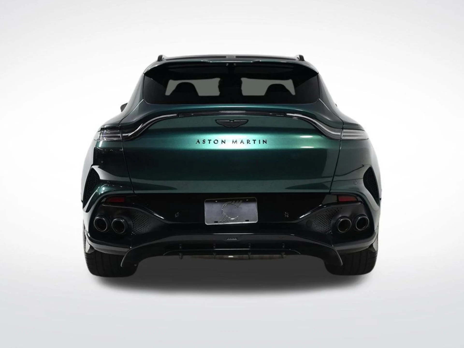 mph004_3883601408_new_2026_aston_martin_dbx_707awd_11350_22968776_4_1024_bee65b8b96