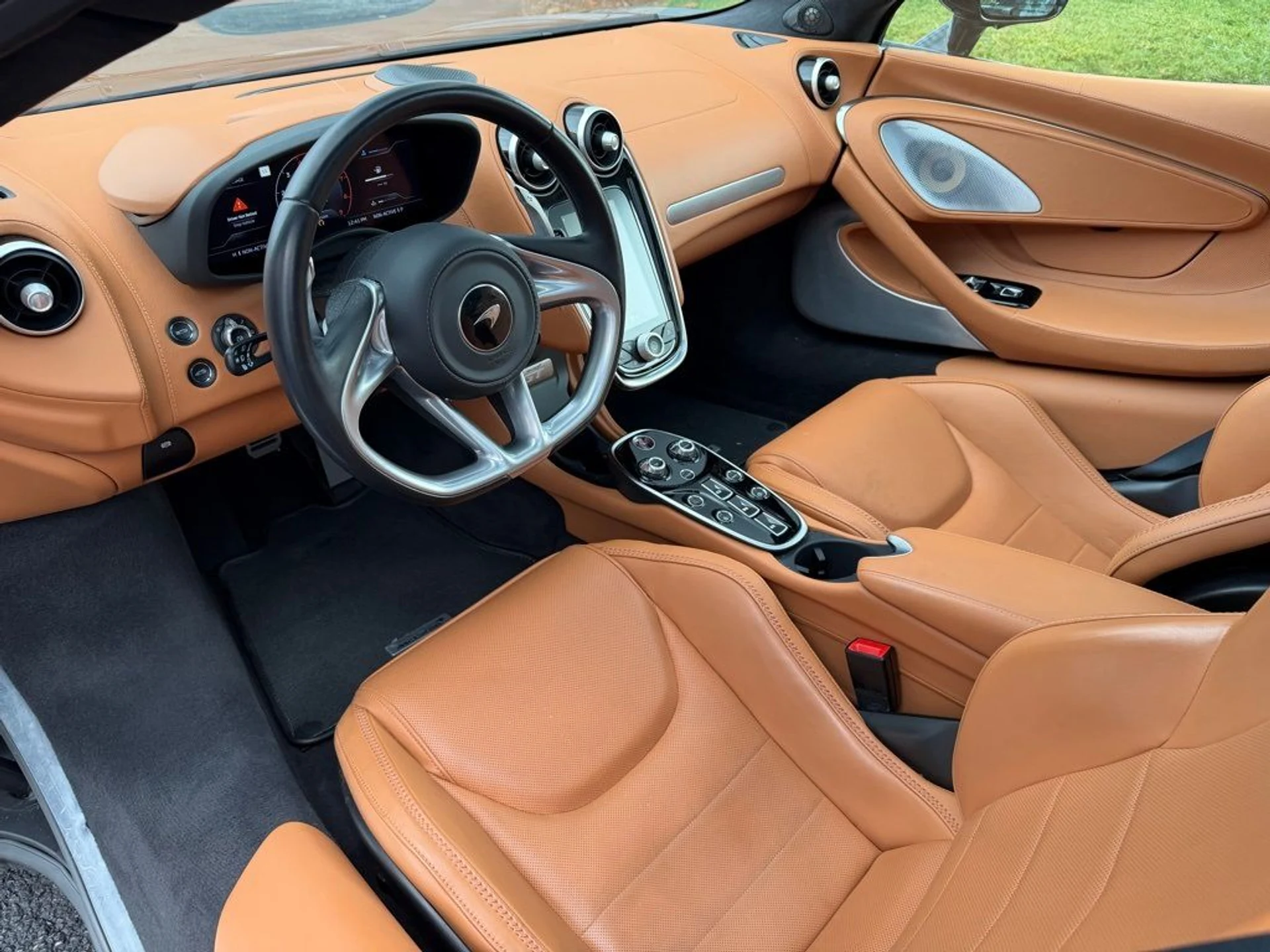 mph004_3888319718_6b63cd1d1f53d48faf2fce6836f2ba0ax_1b79262849