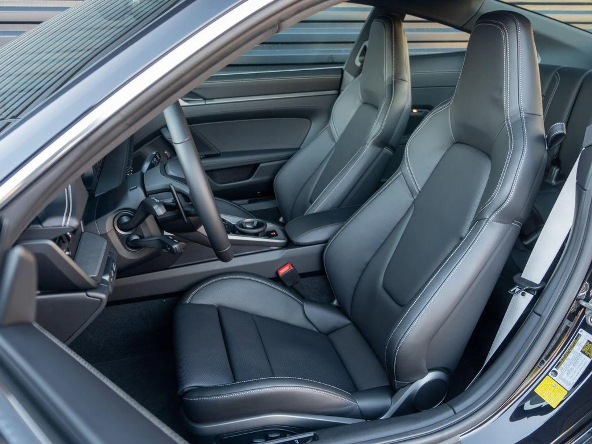 mph004_3890255160_rc_B0_D_Oi82h0wka_Y_Yl_Oo_Ir_BP_1l4_c60e66f0a6