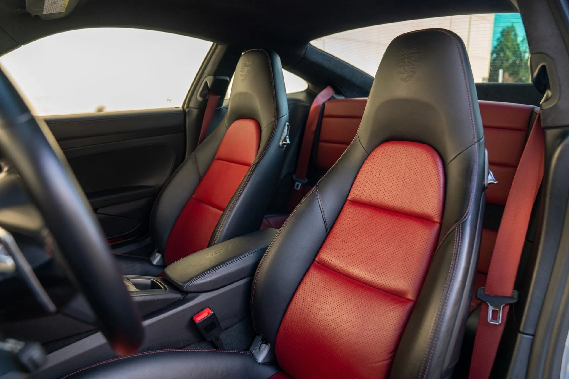 mph004_389746774_83167444364cefc534a2d647ba3004d2x_33f6bf934b