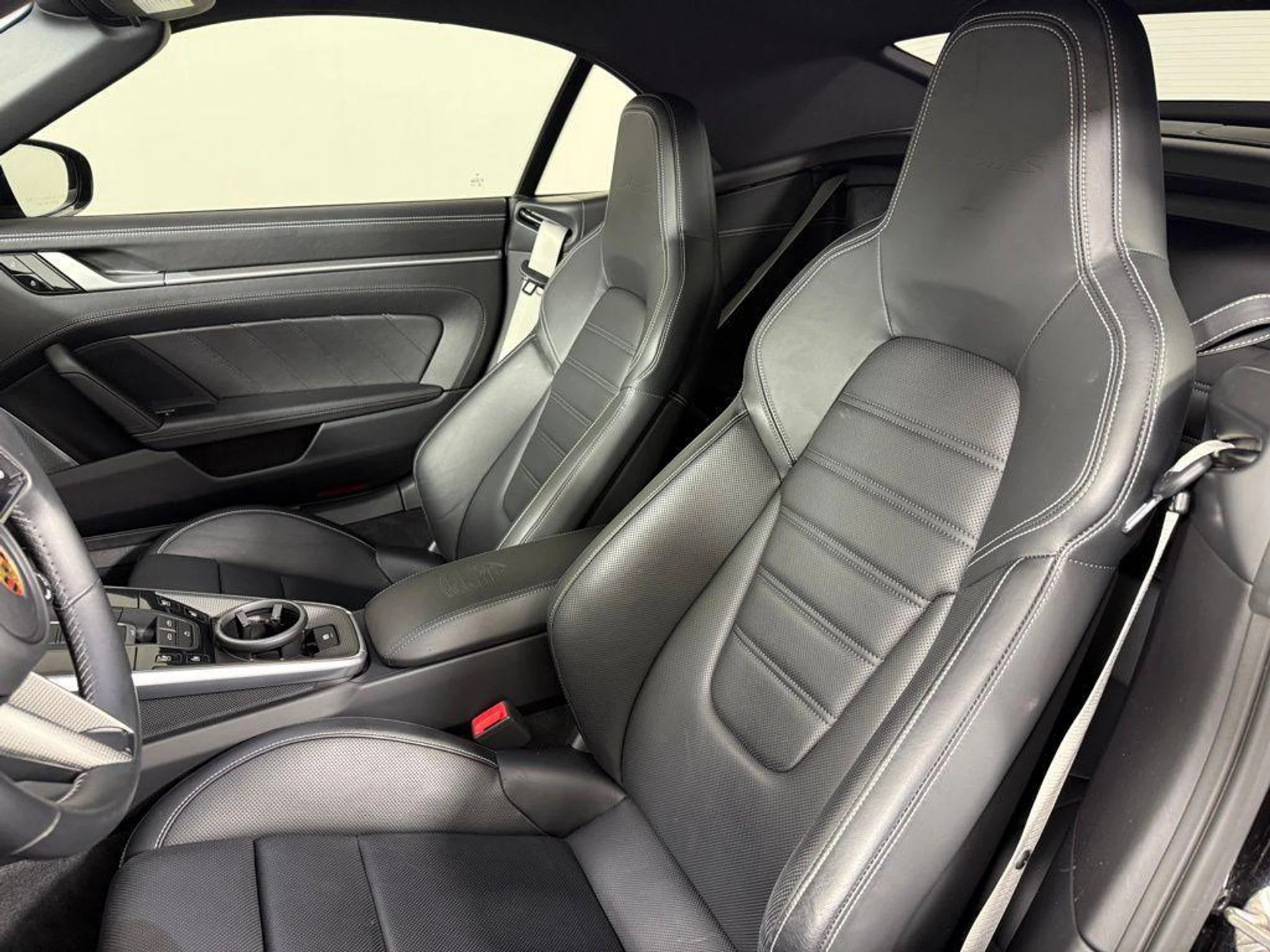 mph004_3907578772_G_Zf_GJFM_Xebka_Iyq9_C7y_RO_Wl_Xn_HI_09abd73ebd