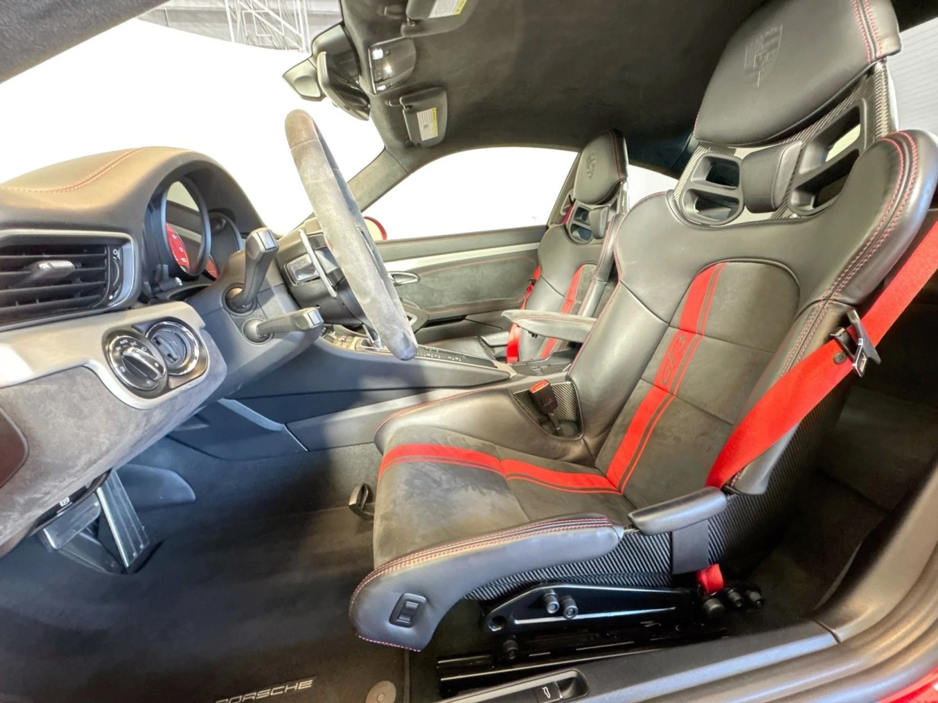 mph004_390868684_b774b2177f9970a1a1fb0fa1b4c3e7d3_e4f1a69114