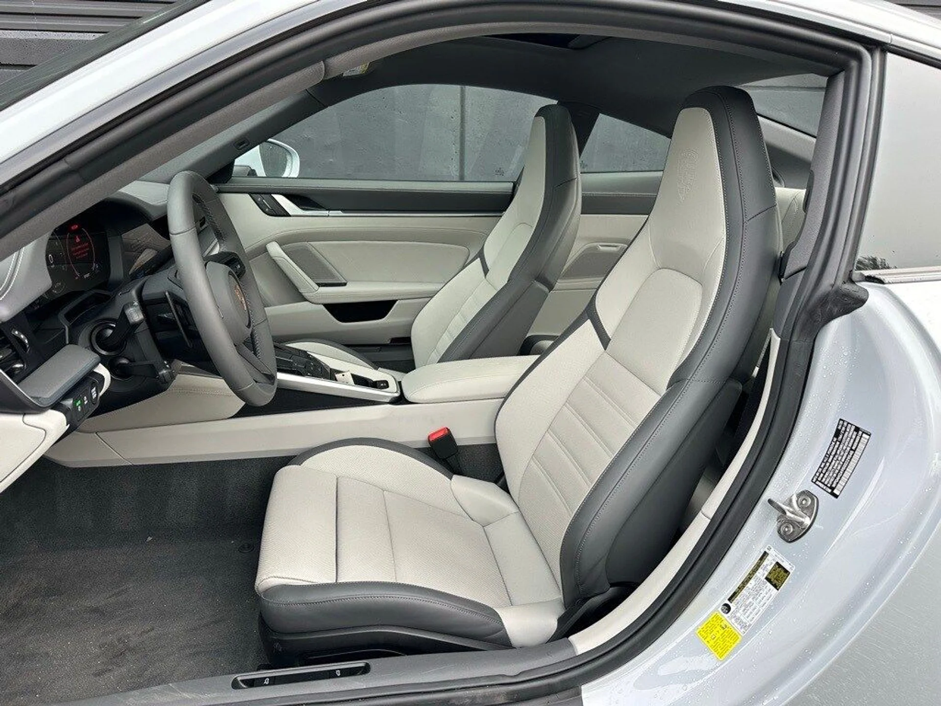 mph004_3918677387_92aa463f4b299be1b04a35a6bf644e66x_e4a37e3a05