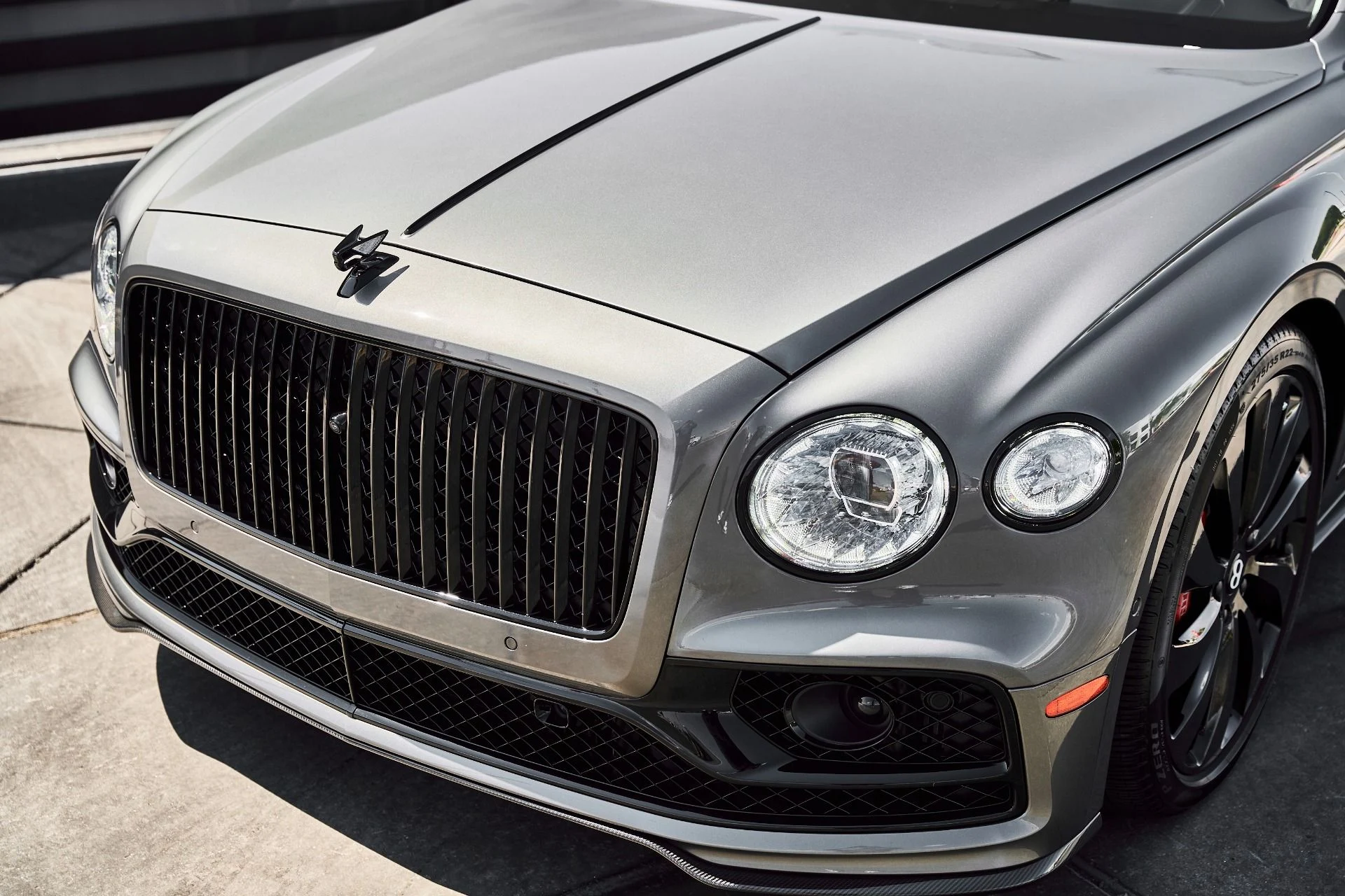 mph004_3919080120_Used_2022_Bentley_Flying_Spur_W12_1786226147_ec14db2691