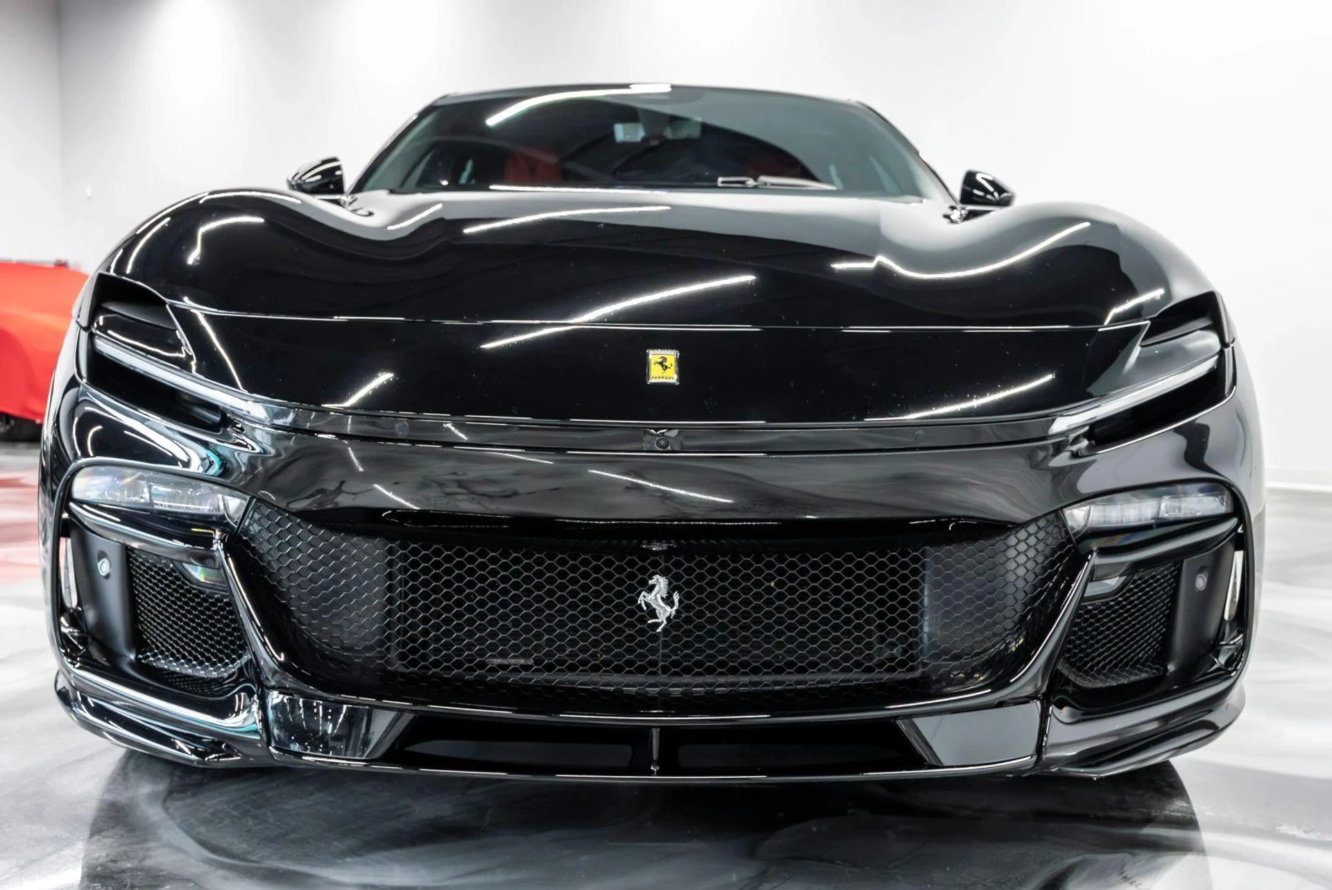 mph004_3921489835_Used_2025_Ferrari_Purosangue_Sport_Utility_4_D_1784849387_2602675168
