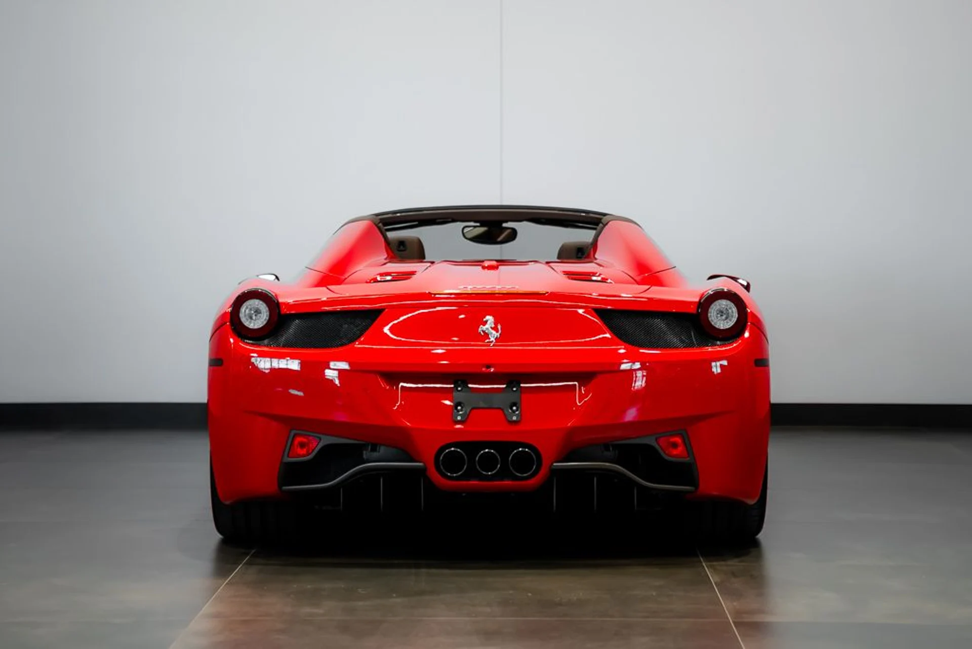 mph004_3926121128_ferrari_458_italia_2013_jpg_v_1762274091_fc467befb3