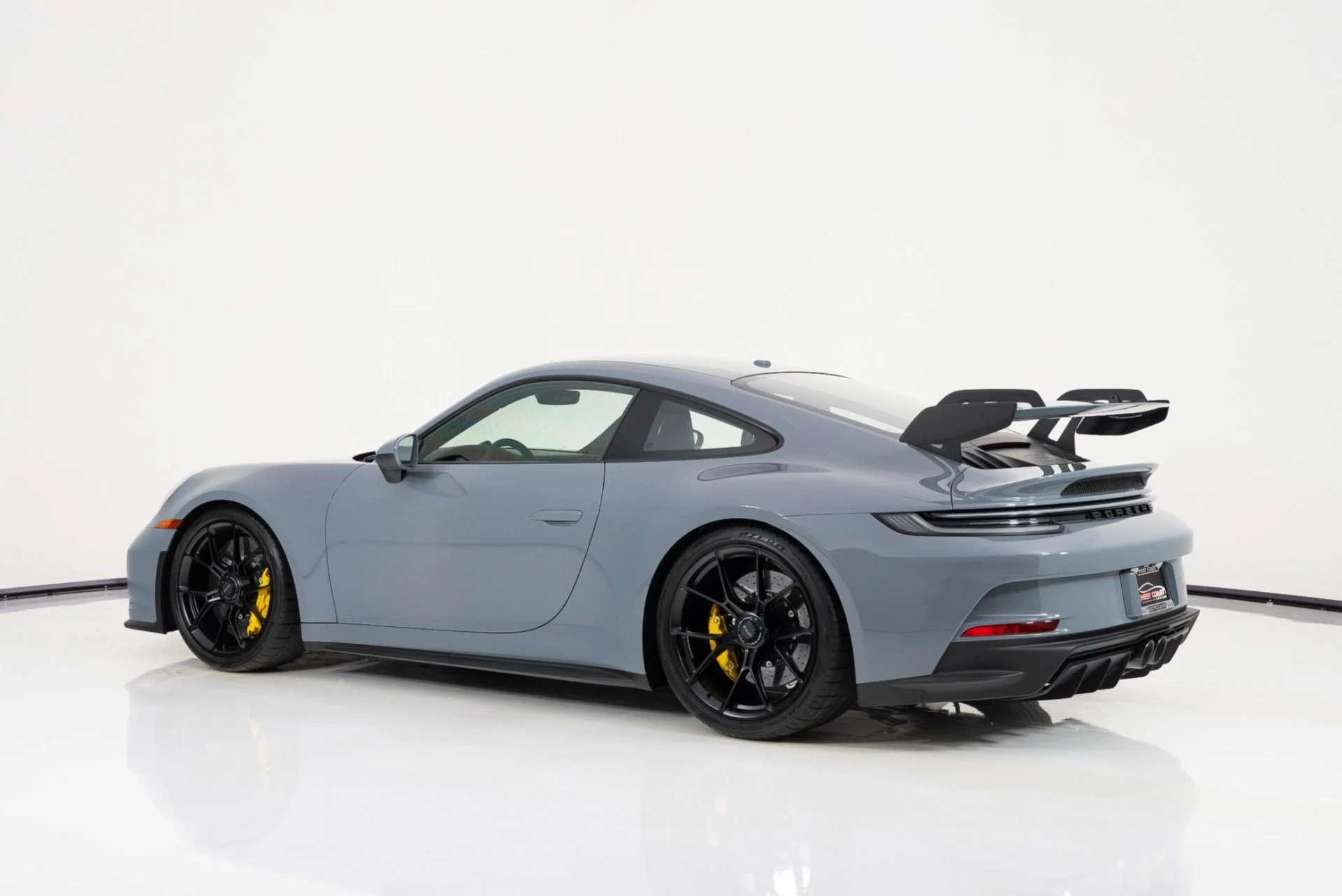 mph004_3927092184_Used_2024_Porsche_911_GT_3_1754693110_dfbb2acc5c