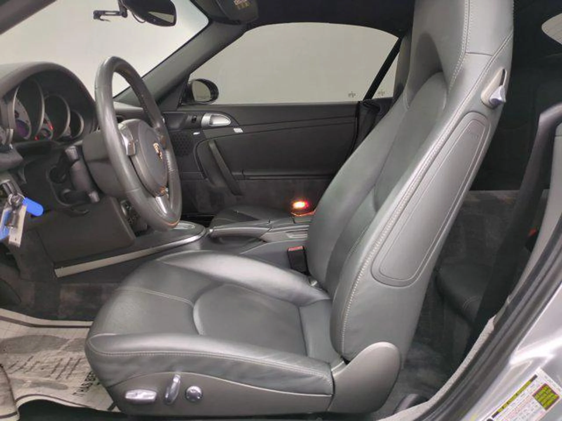 mph004_393102326_87w_Emr_Y_Vwd6my_No_YP_041_FE_Drby_U_2daf798d9e