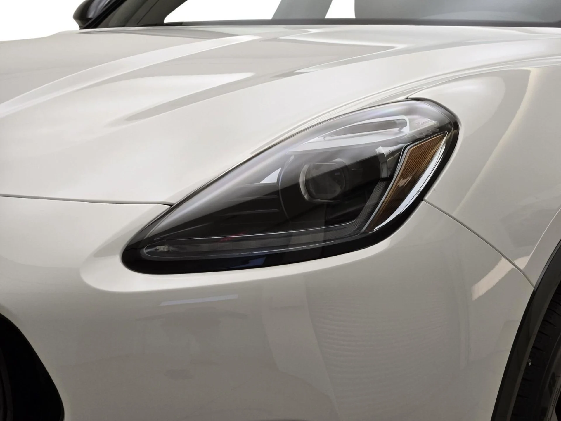 mph004_3933301857_New_2025_Maserati_Grecale_Modena_1753161965_68fde3db7d