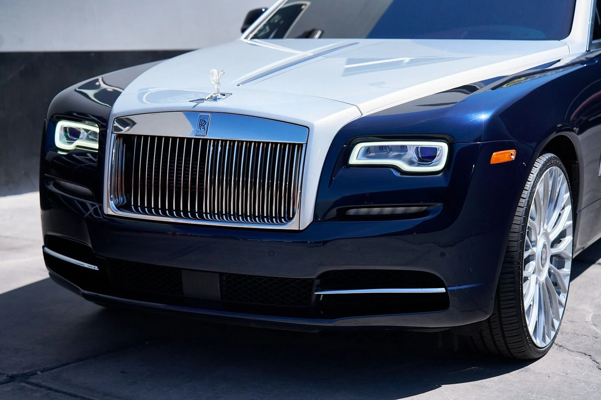 mph004_3935727777_Used_2019_Rolls_Royce_Wraith_Base_1744855004_81908d7c84